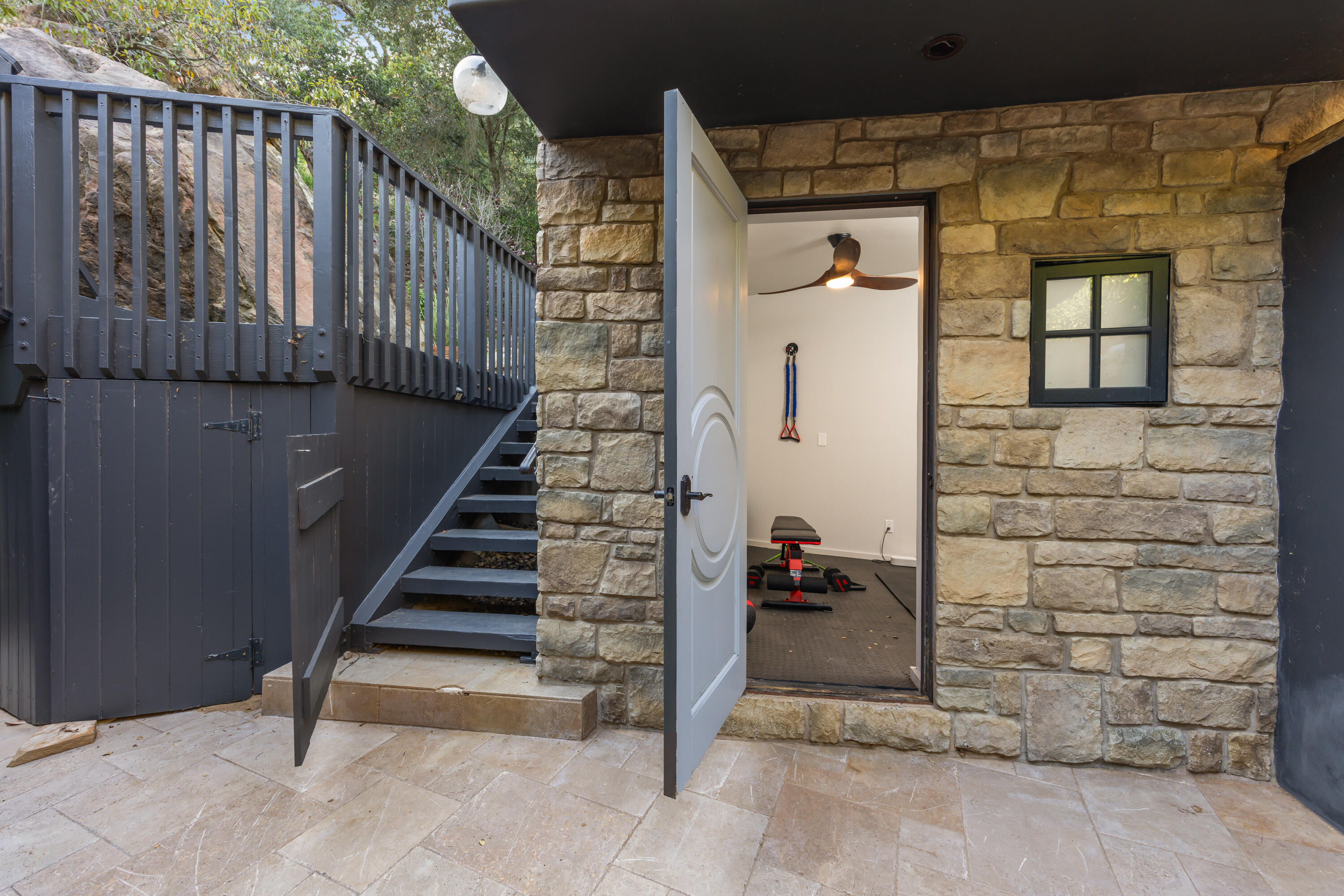 330 E Mountain Drive