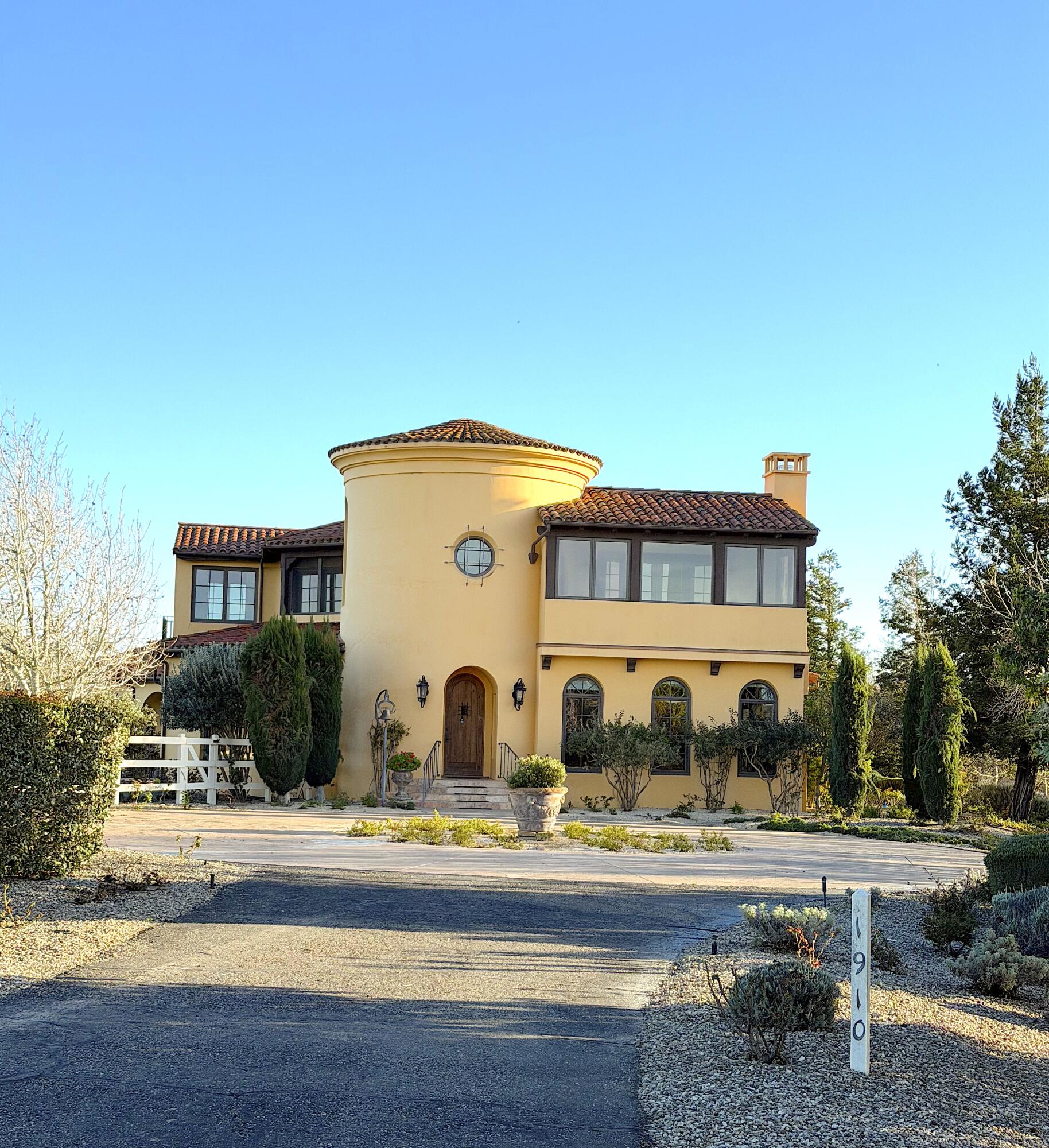 1910 Adobe Canyon Road