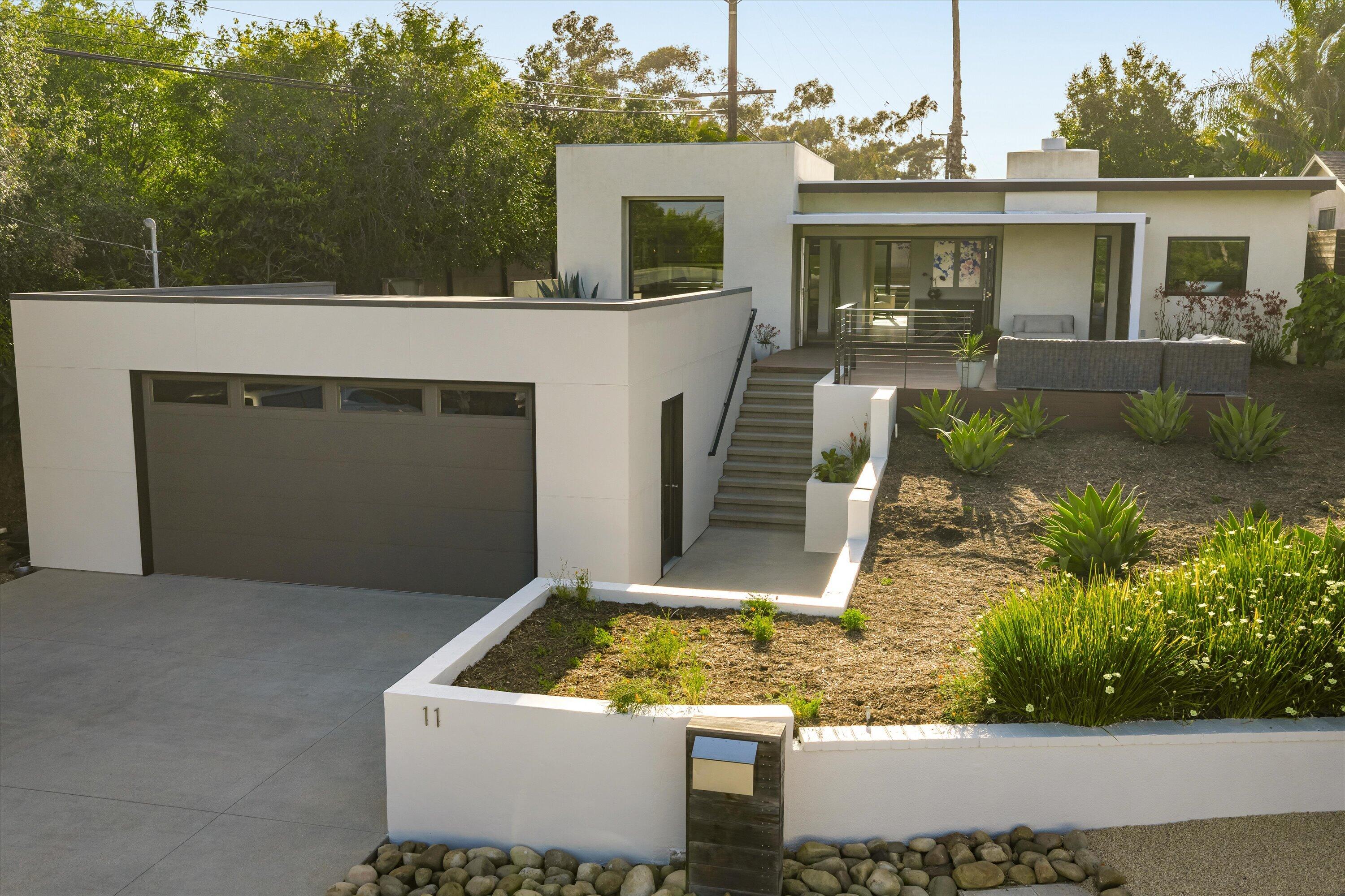11 Romaine Drive