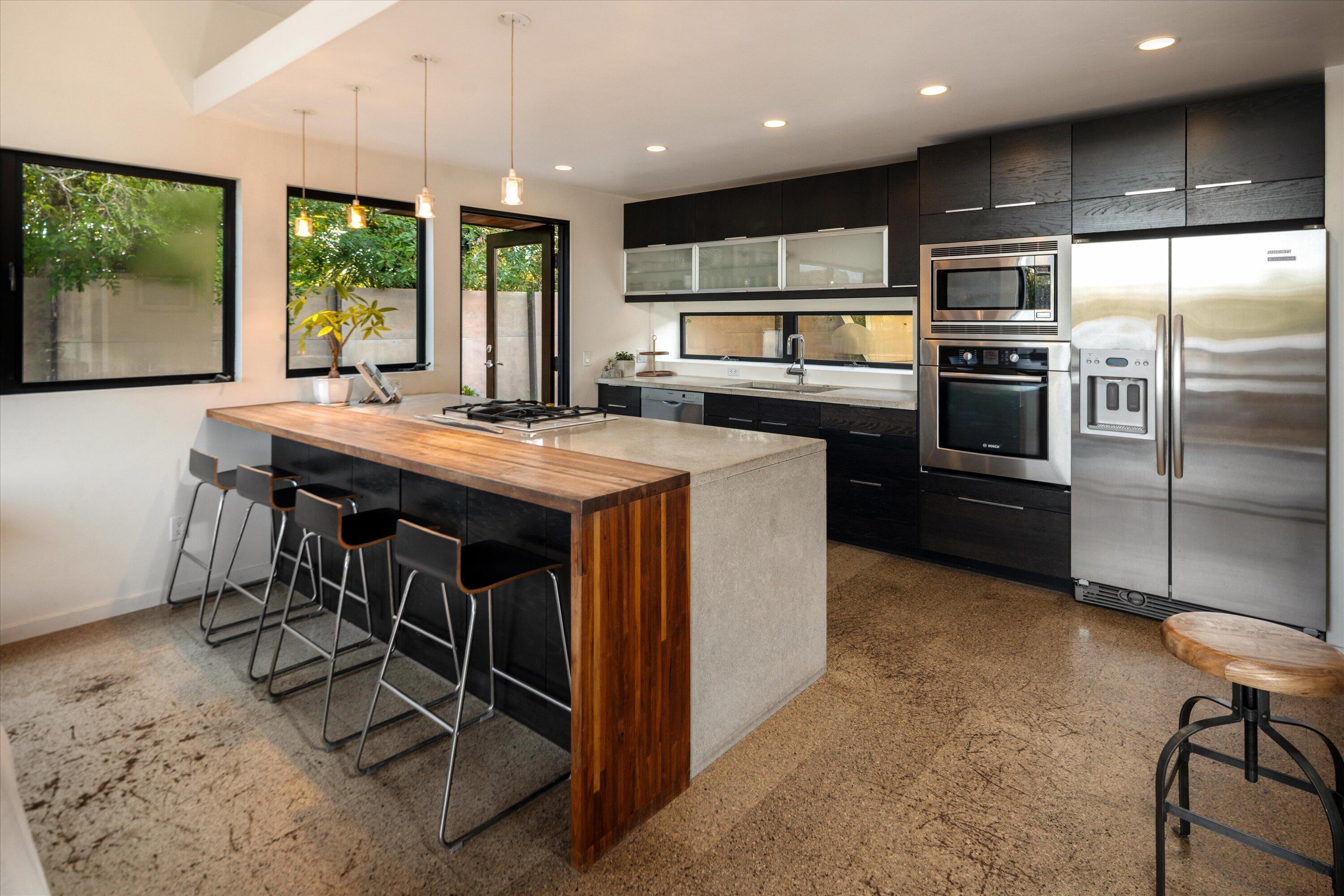 11 Romaine Drive