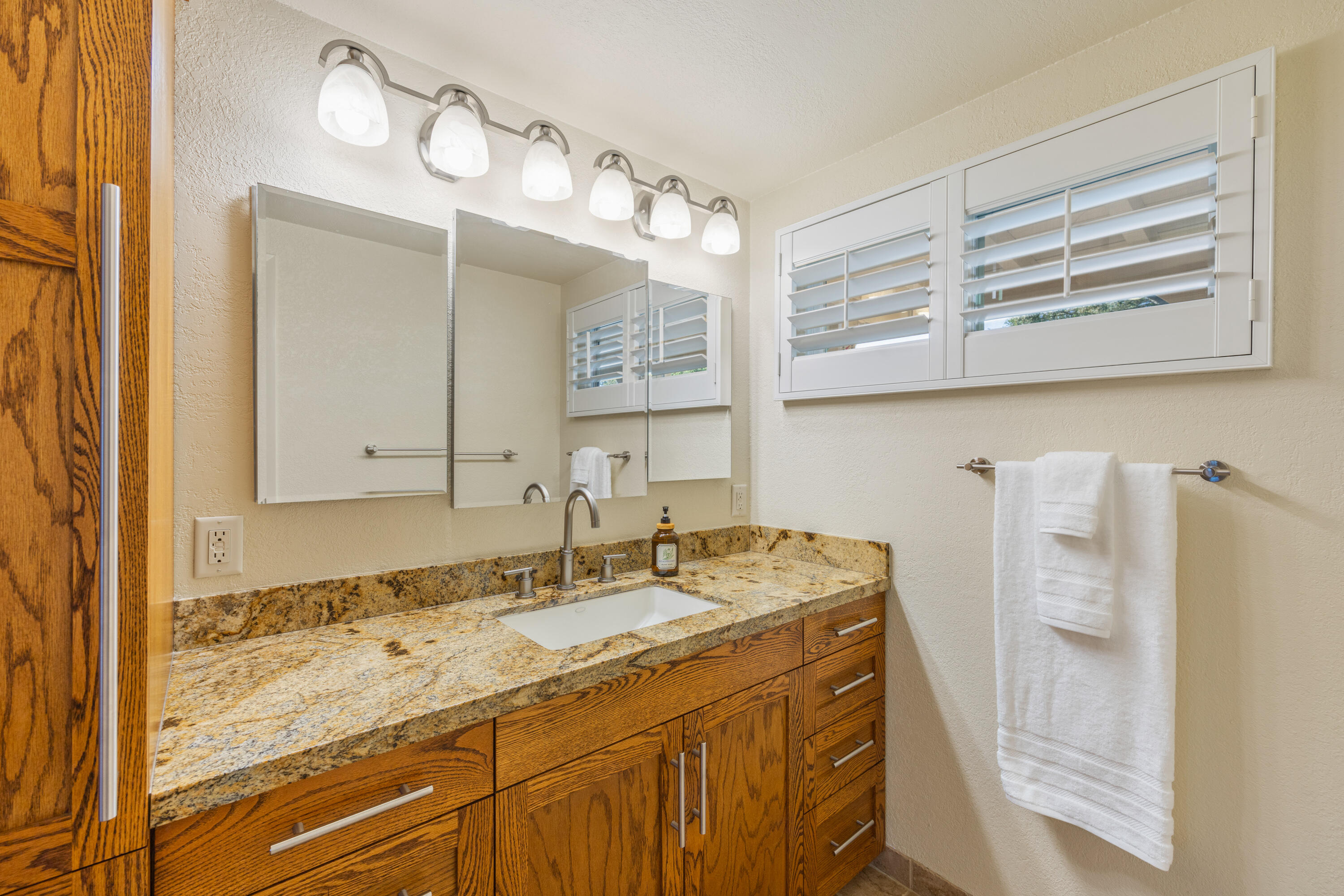 1511 Kronborg Drive