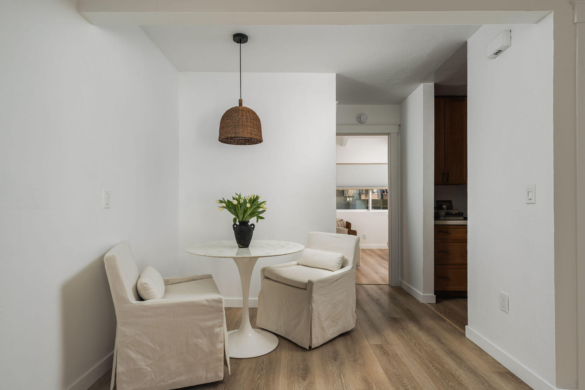 864 Highland Drive 6