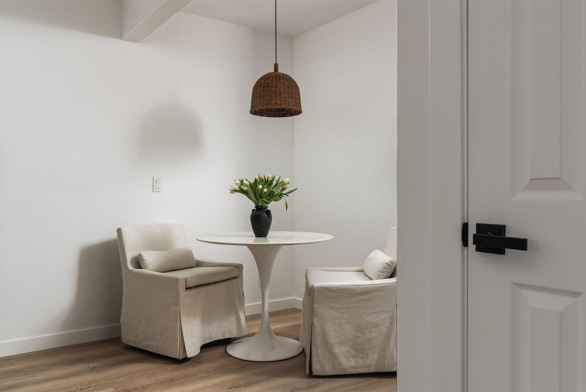 864 Highland Drive 6