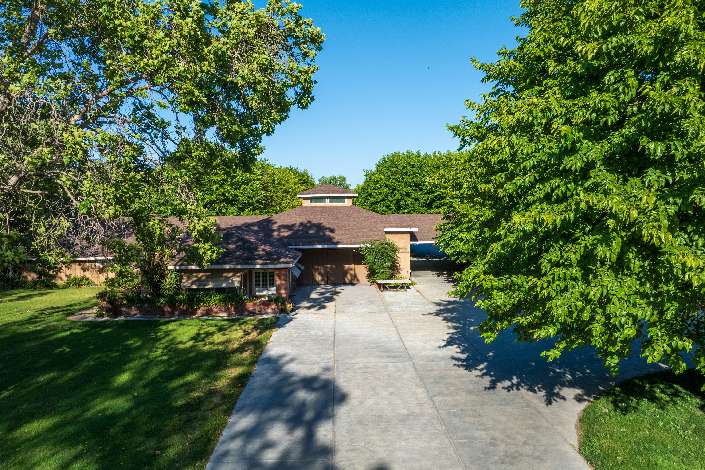 801 E Highway 246