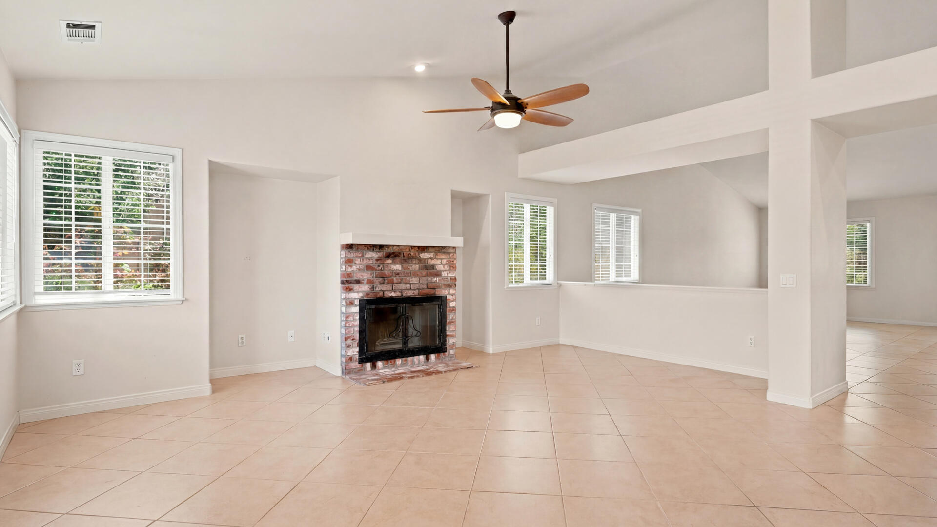 585 Windmill Court