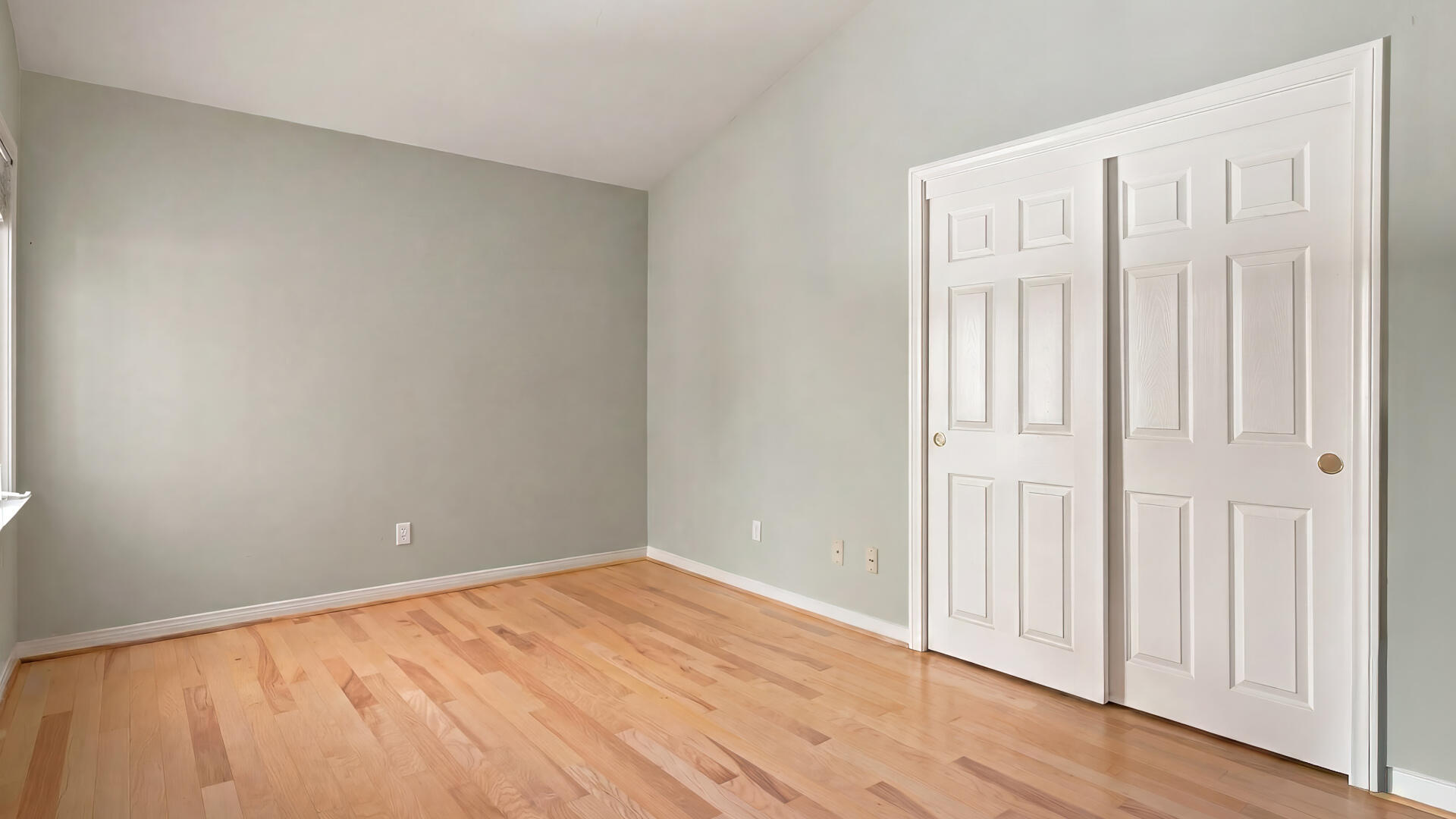 585 Windmill Court