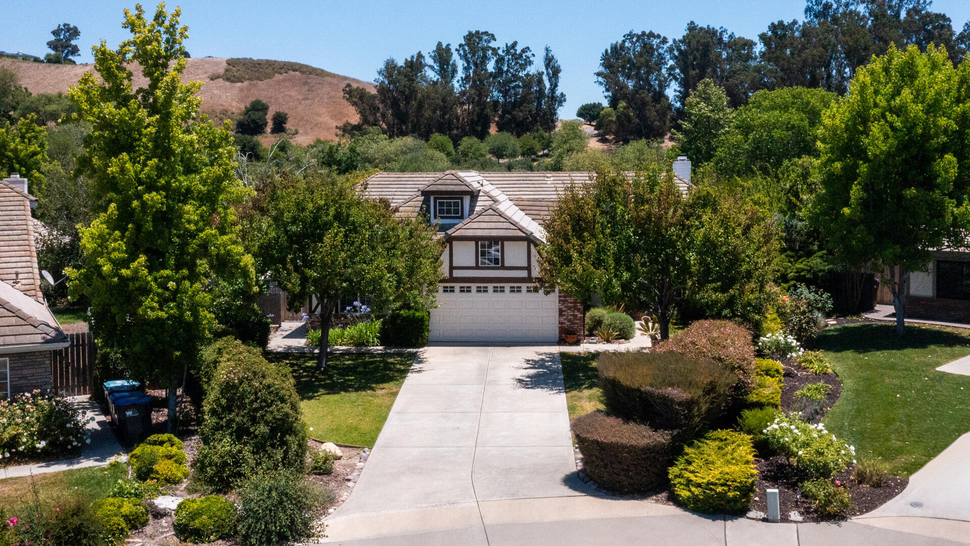 585 Windmill Court