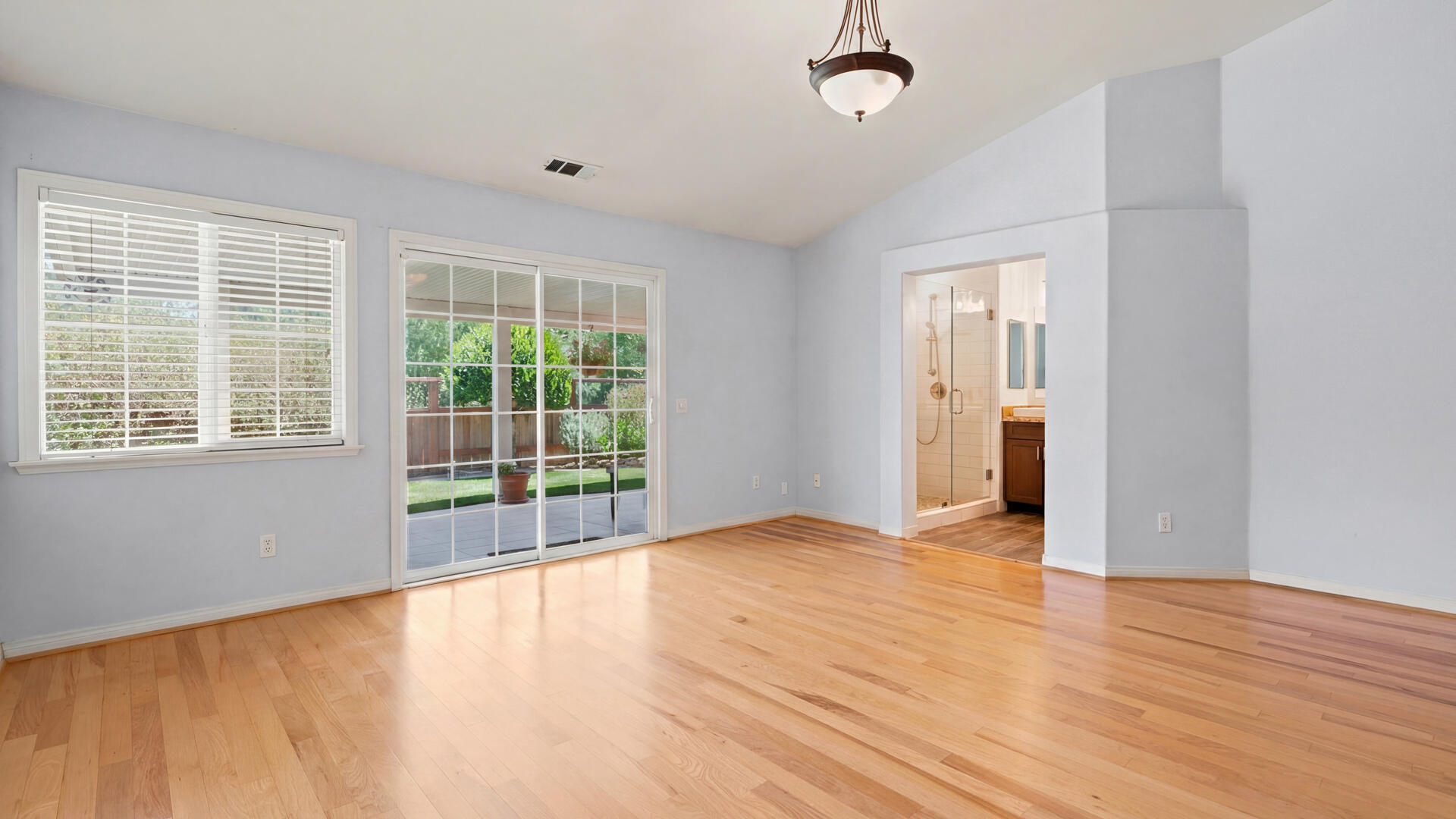 585 Windmill Court