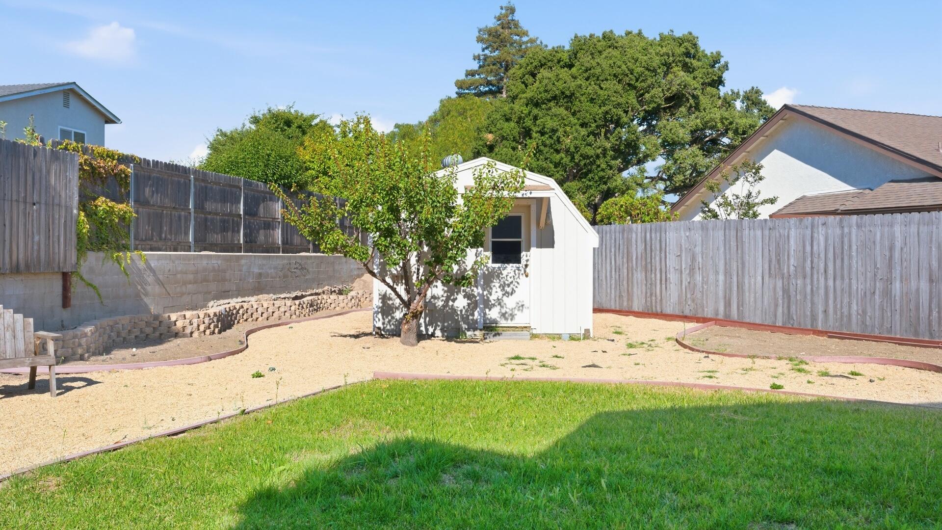 211 Menlo Drive