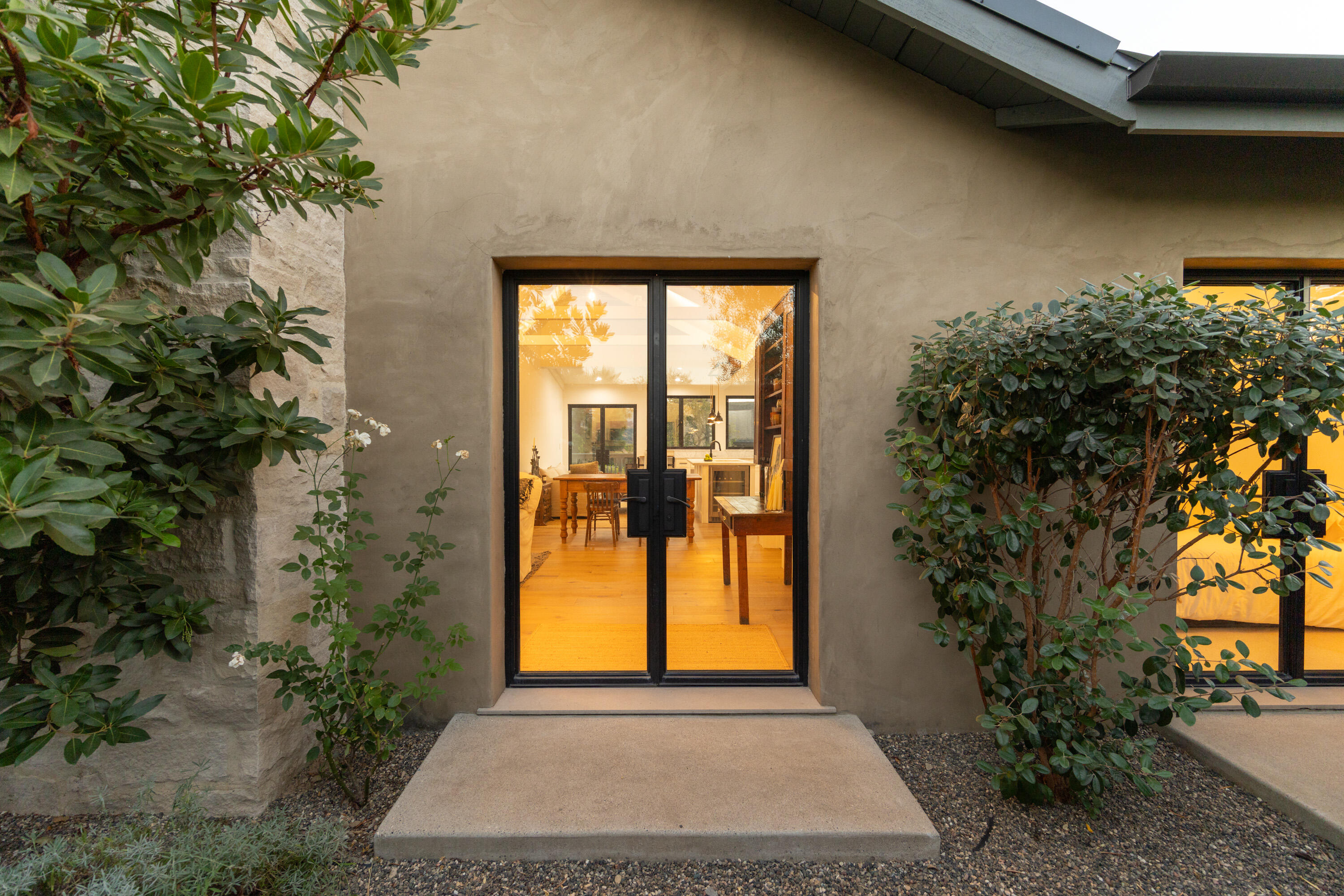 1674 Laurel Avenue Unit 1