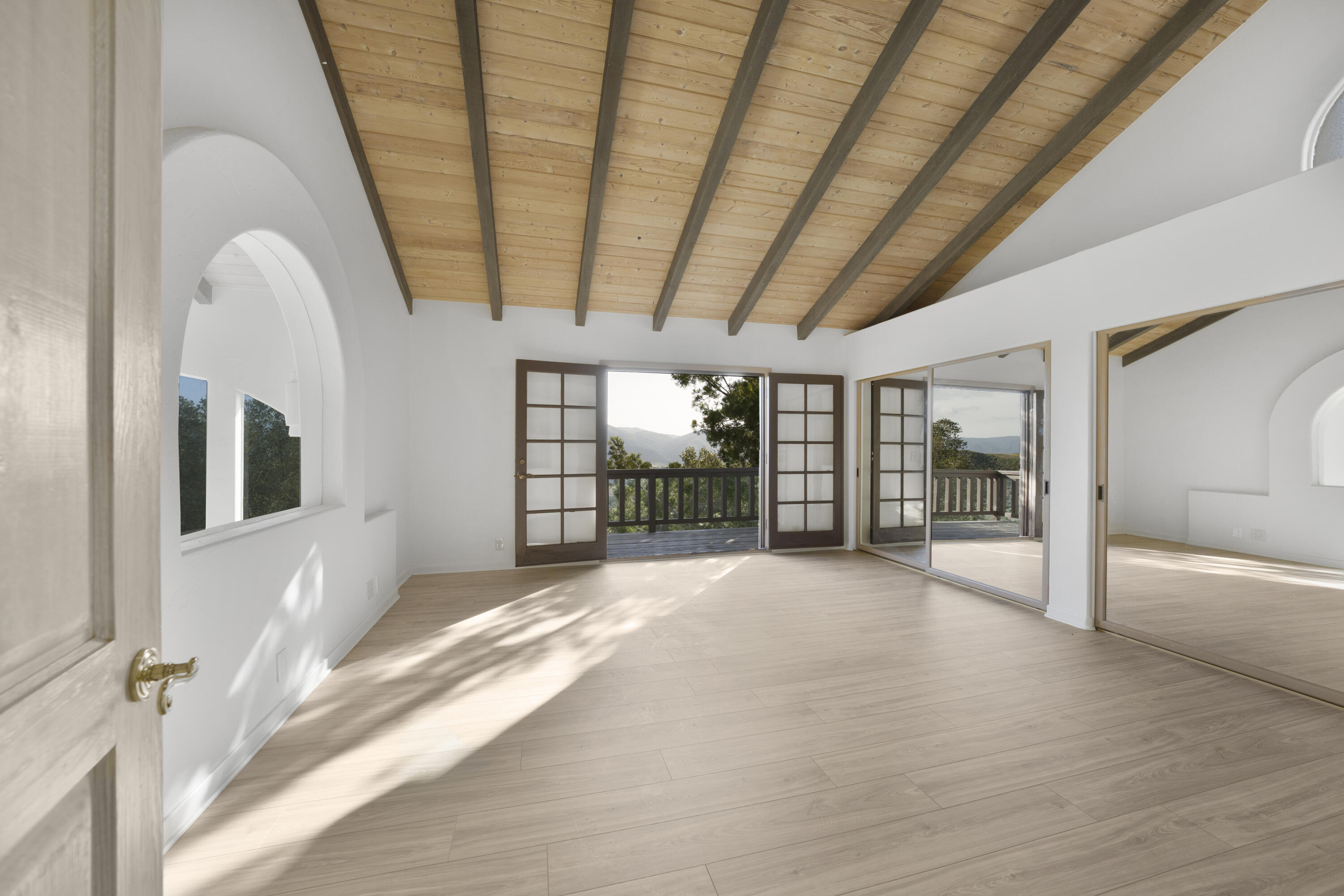 1225 Poppy Valley Road