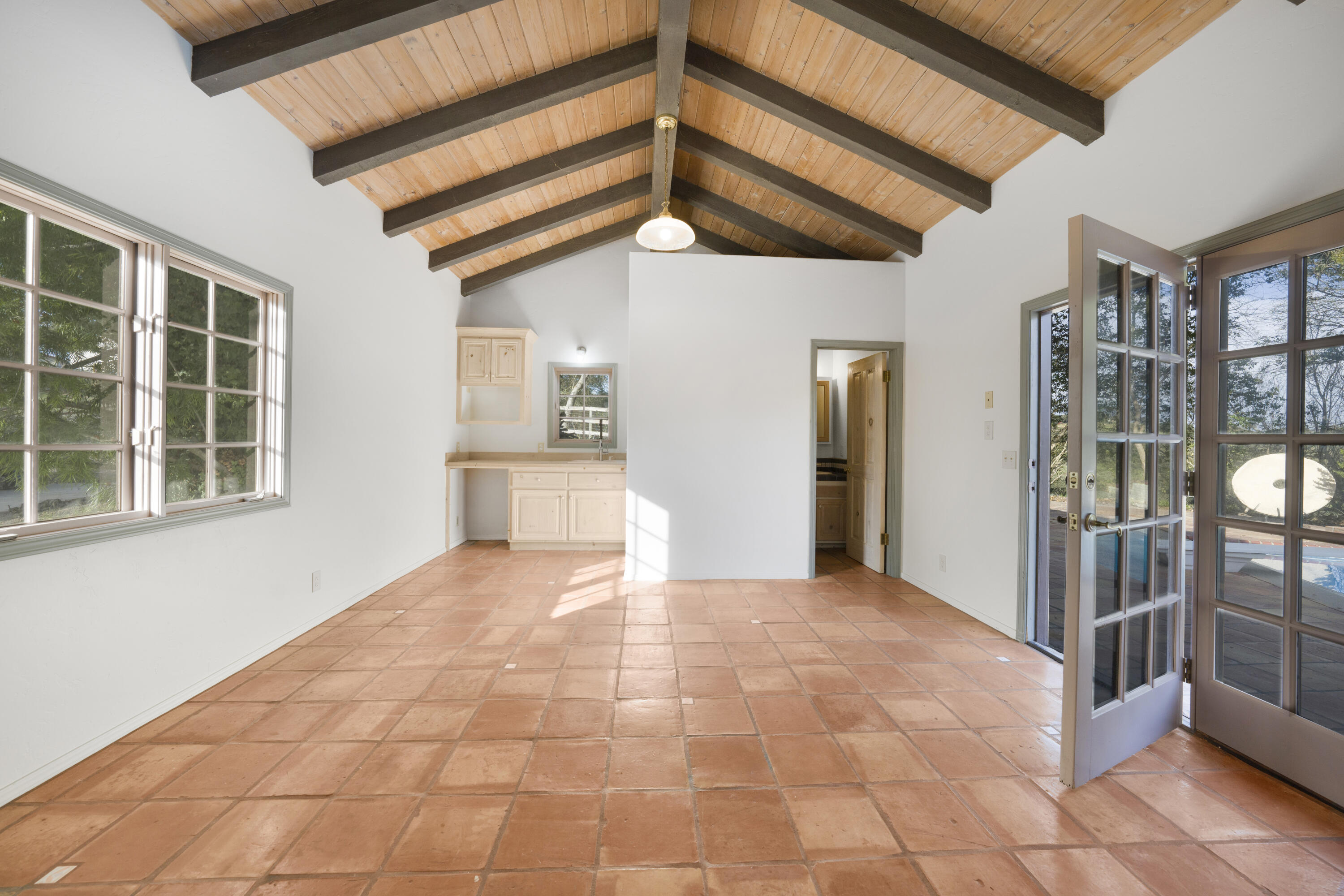 1225 Poppy Valley Road