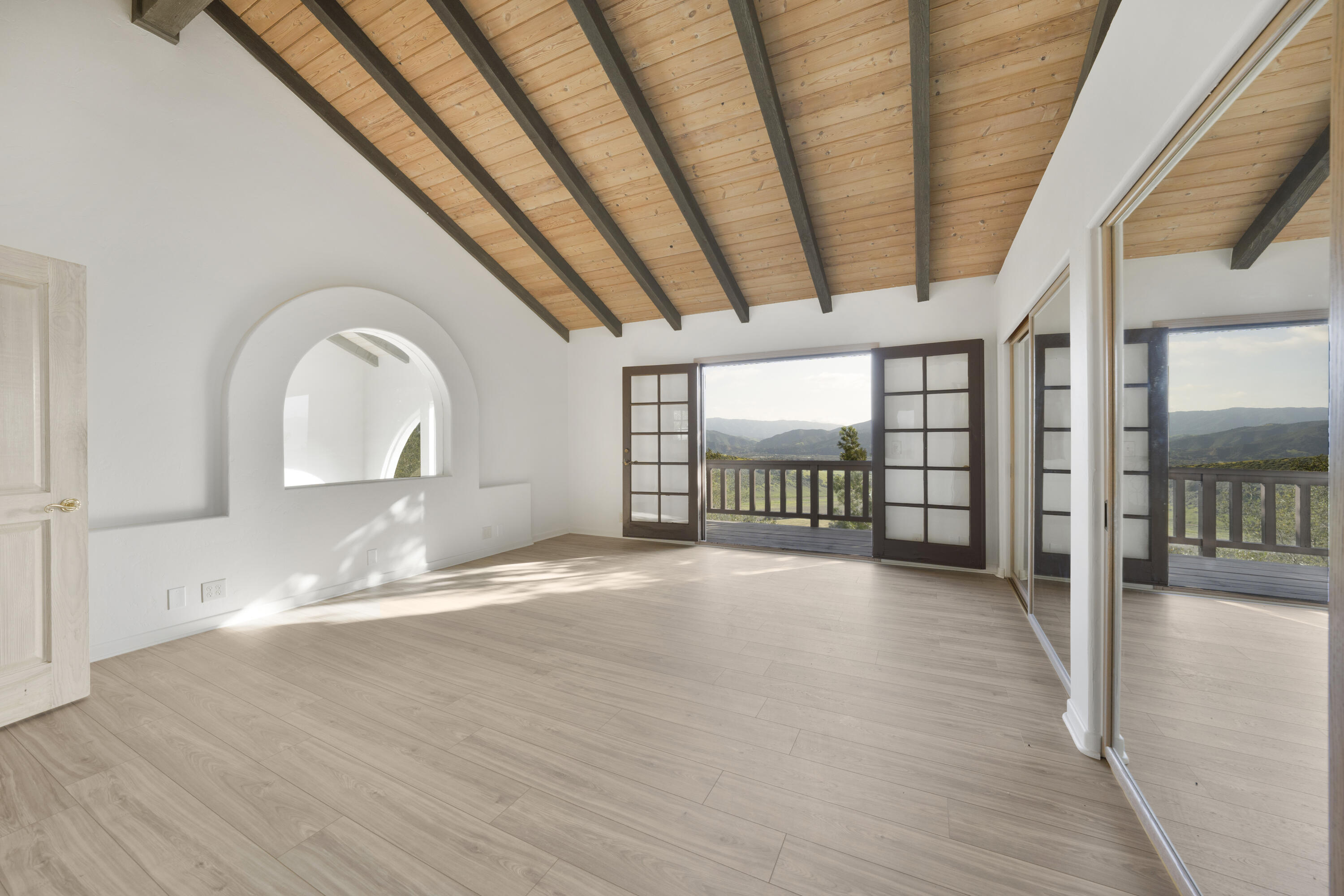 1225 Poppy Valley Road