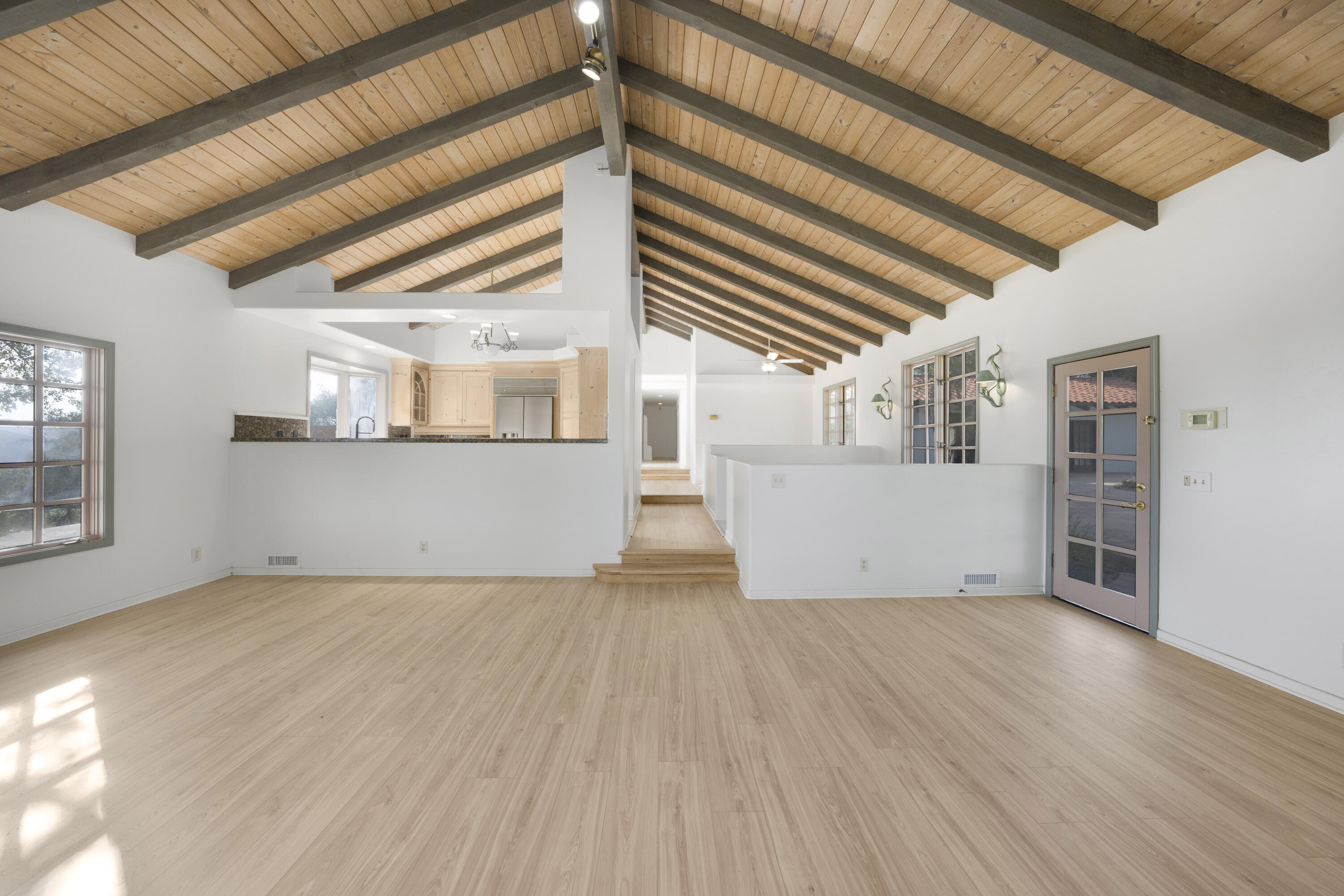 1225 Poppy Valley Road