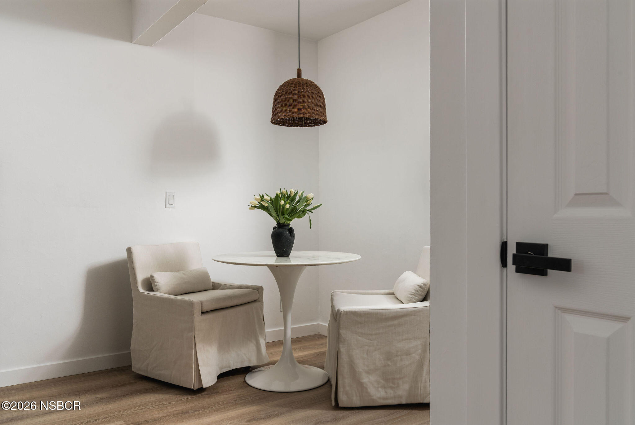 864 Highland Drive 6