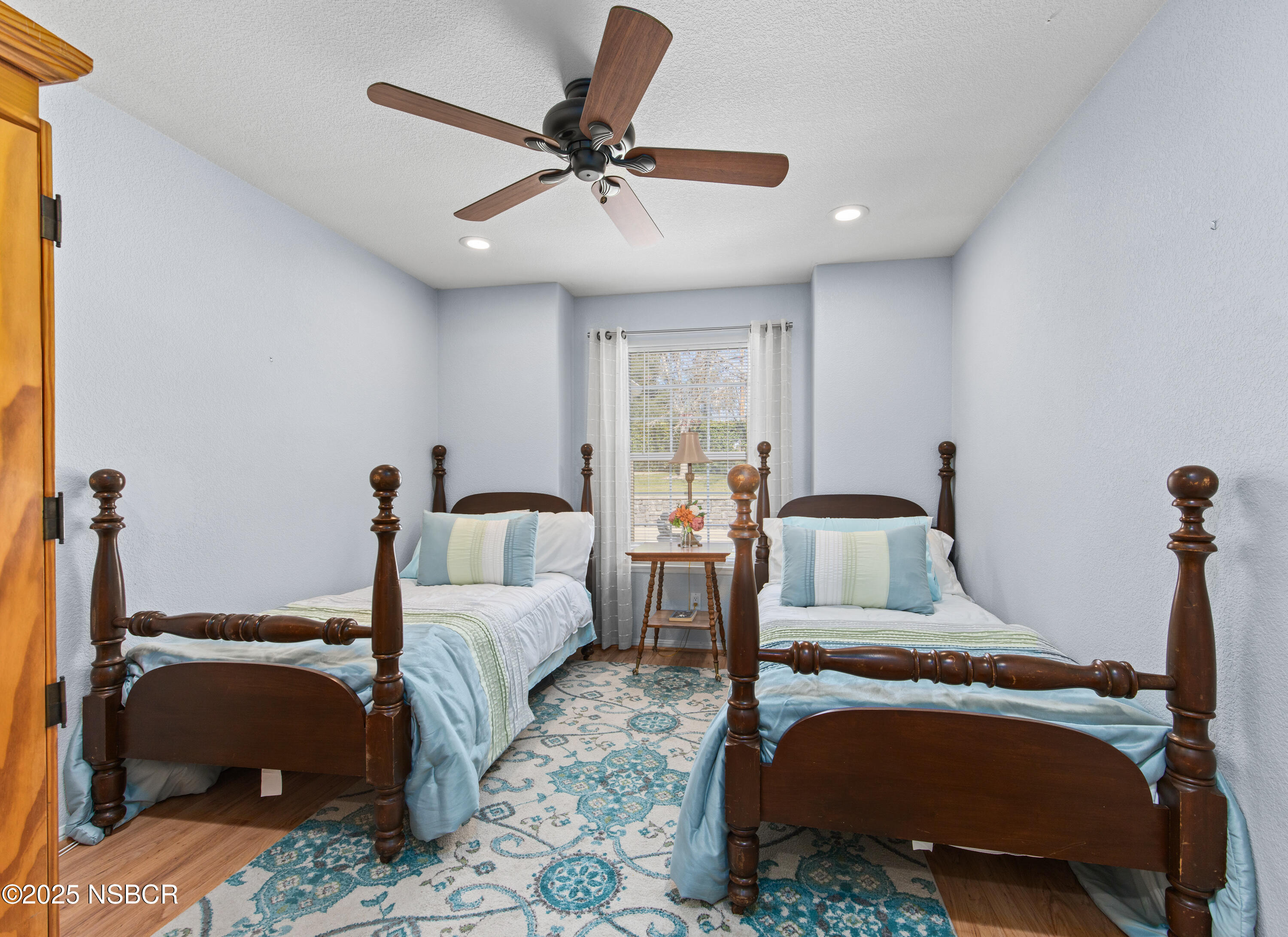 922 College Canyon Road