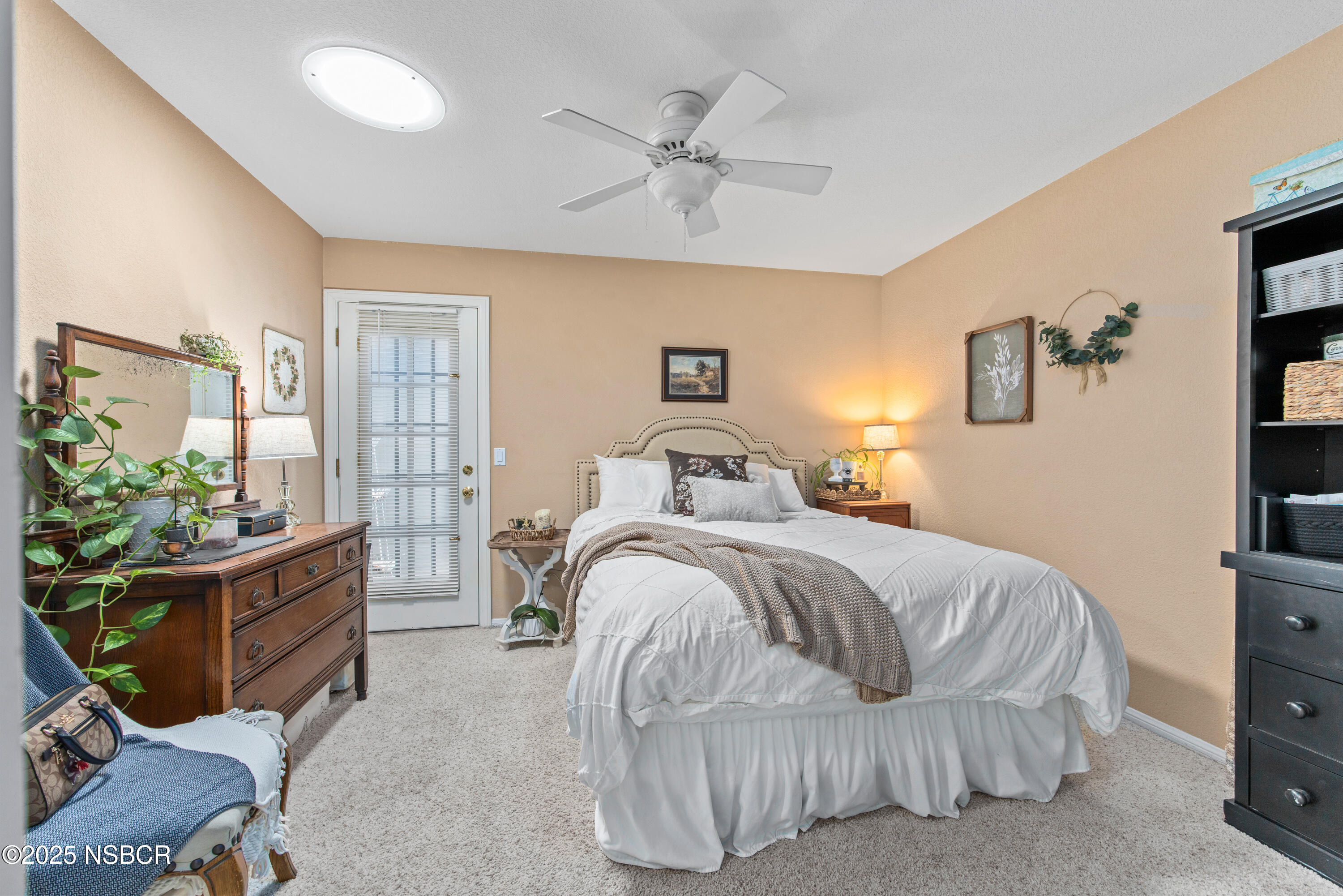 922 College Canyon Road