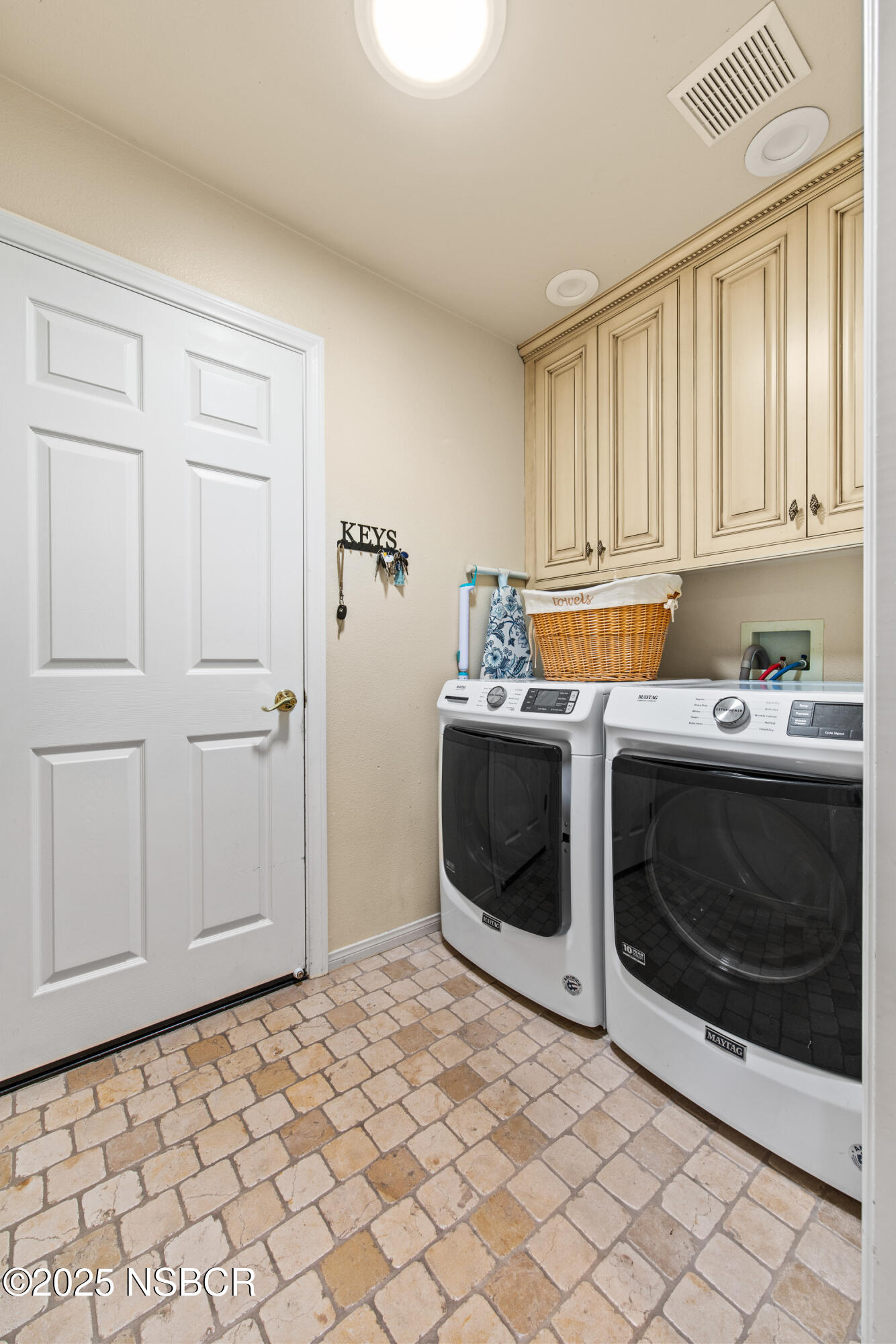 922 College Canyon Road