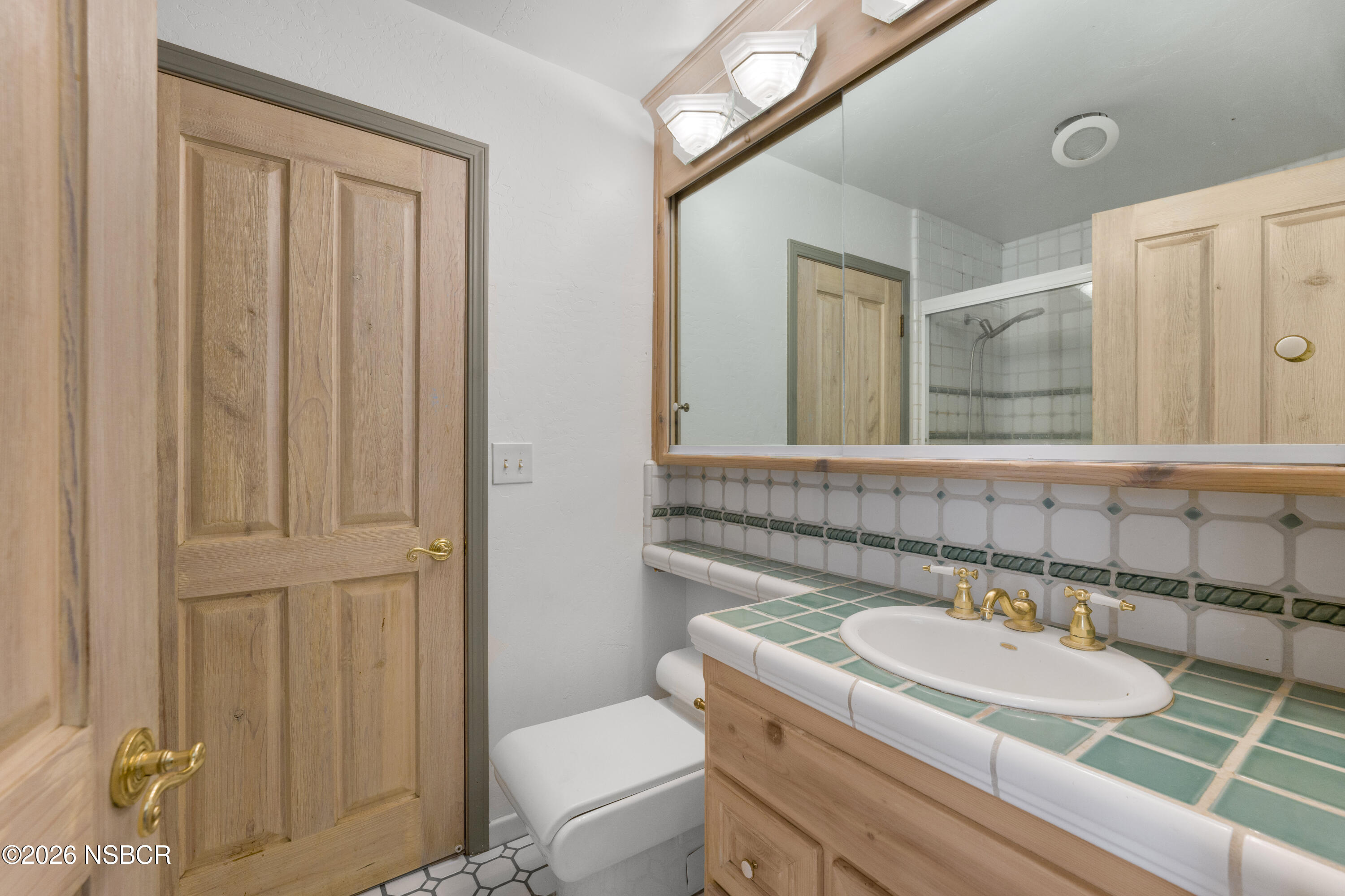 1225 Poppy Valley Road