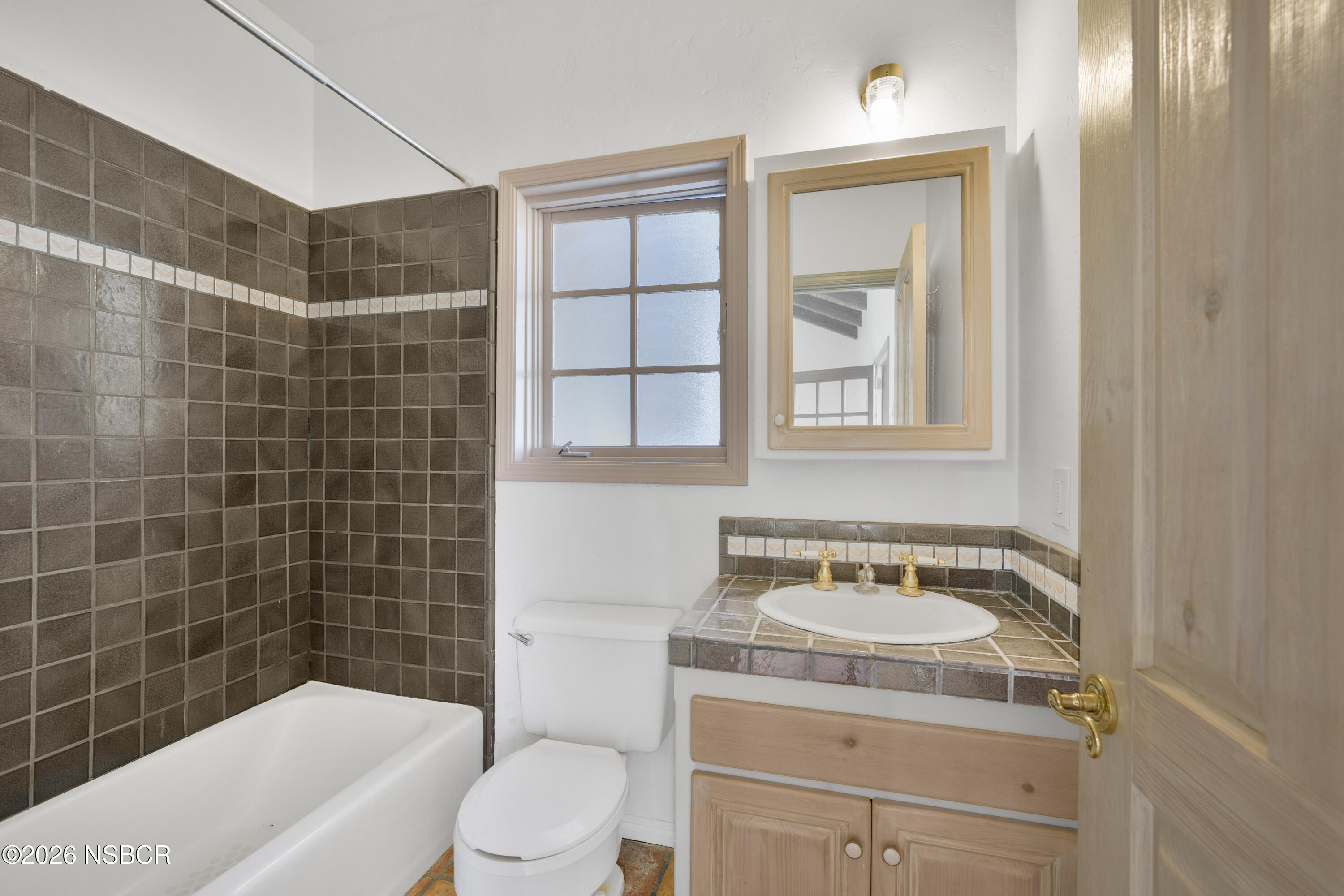 1225 Poppy Valley Road