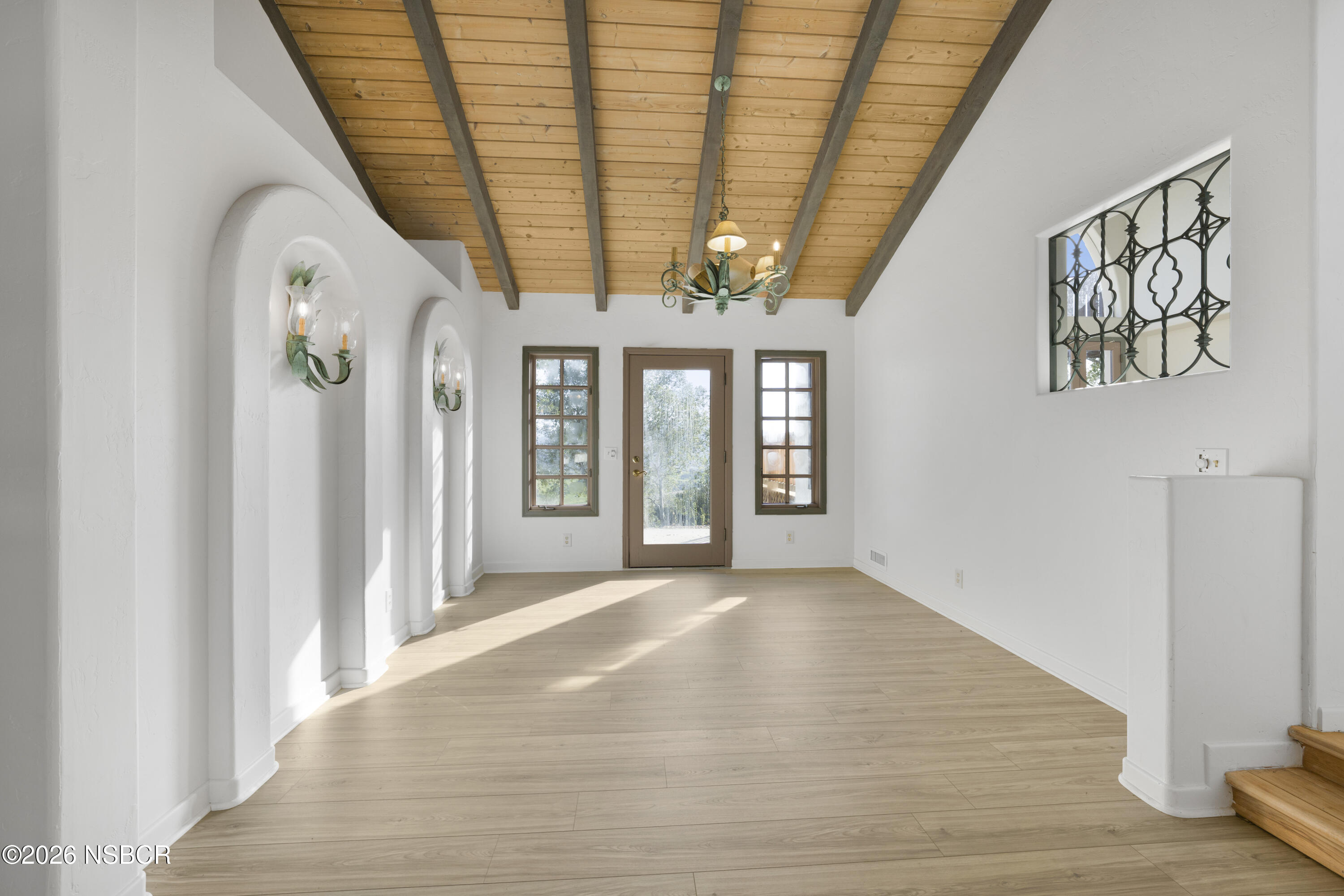 1225 Poppy Valley Road