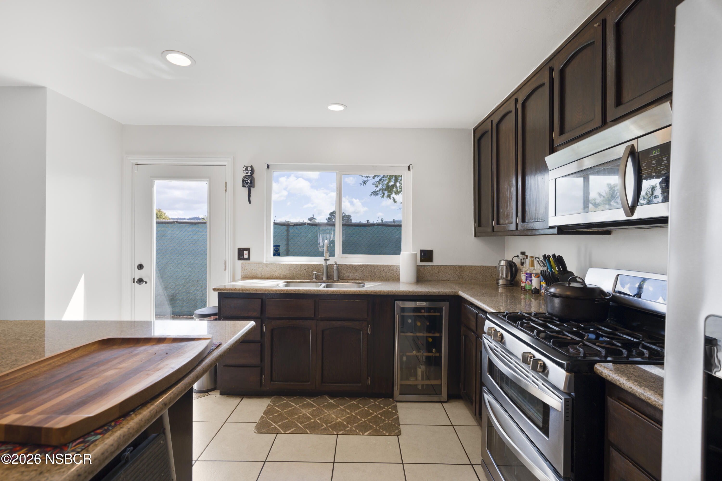 908 Northpoint Place