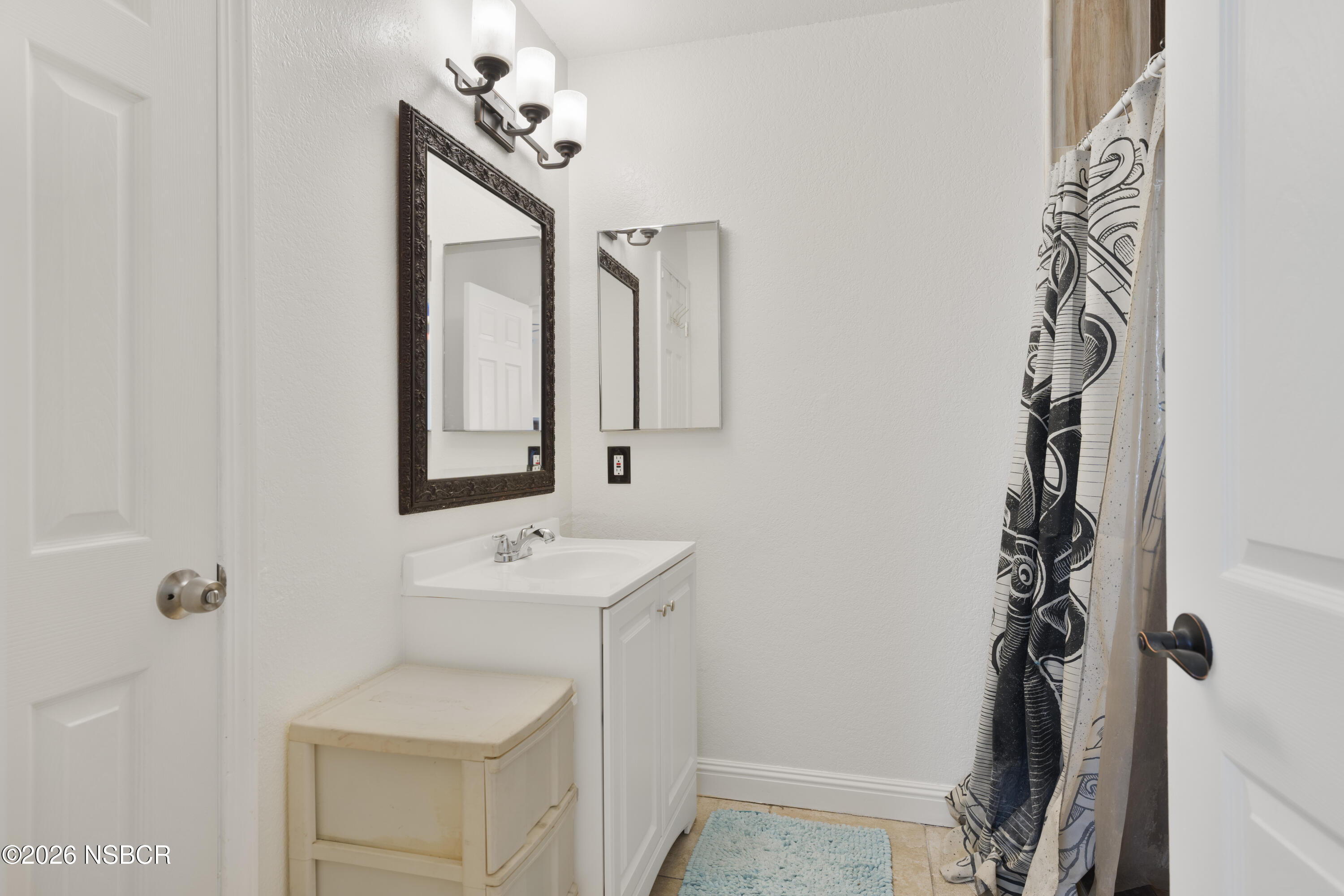 908 Northpoint Place