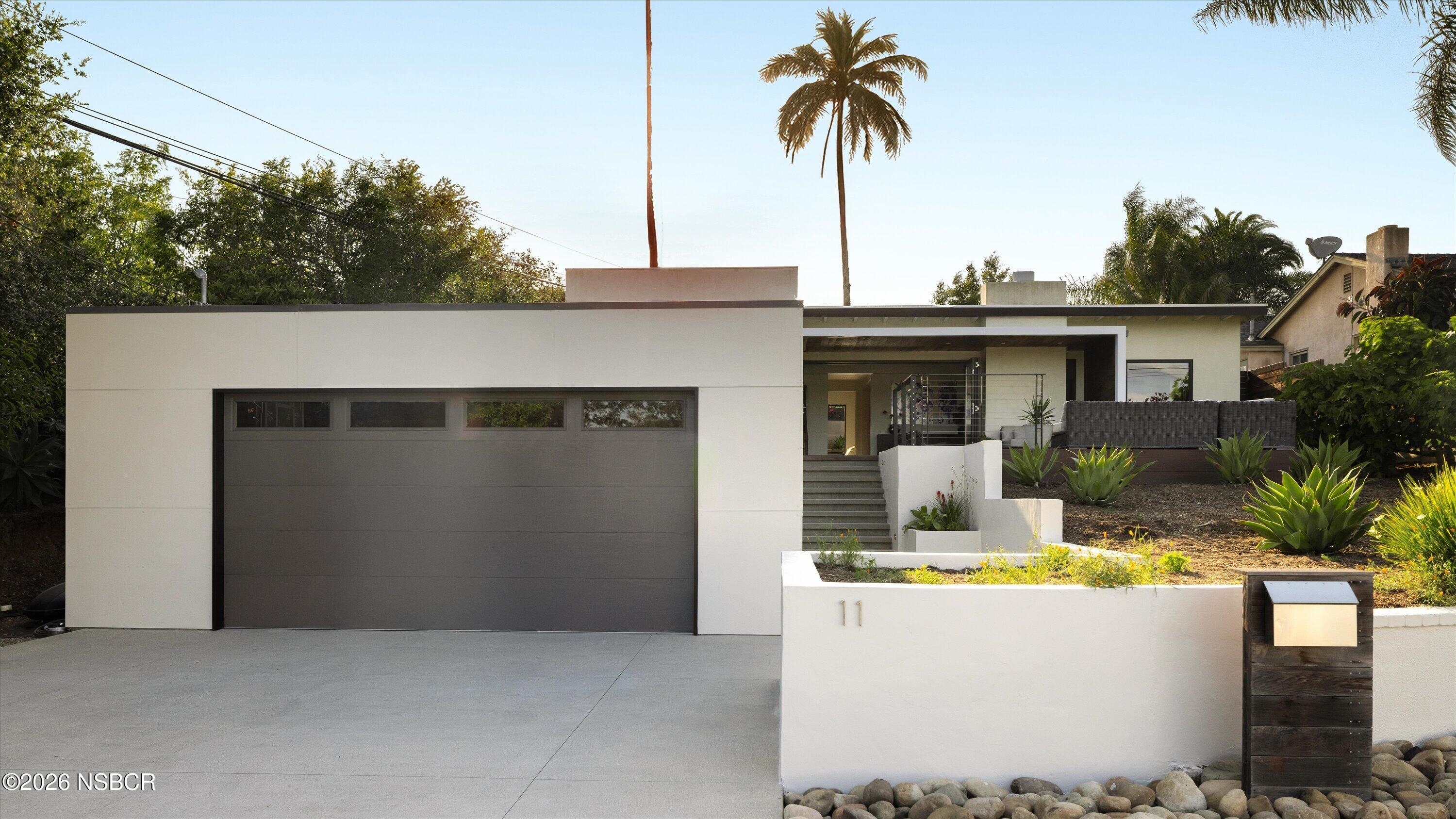 11 Romaine Drive
