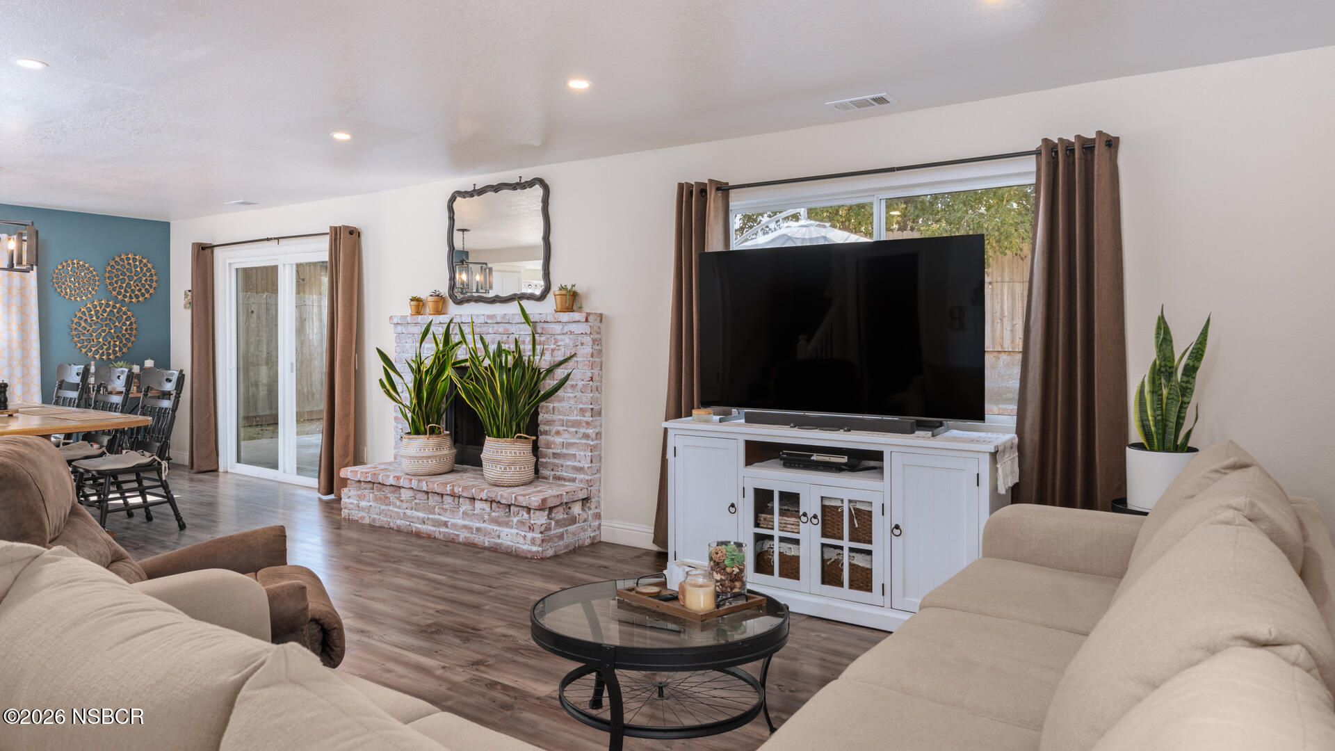 211 Menlo Drive