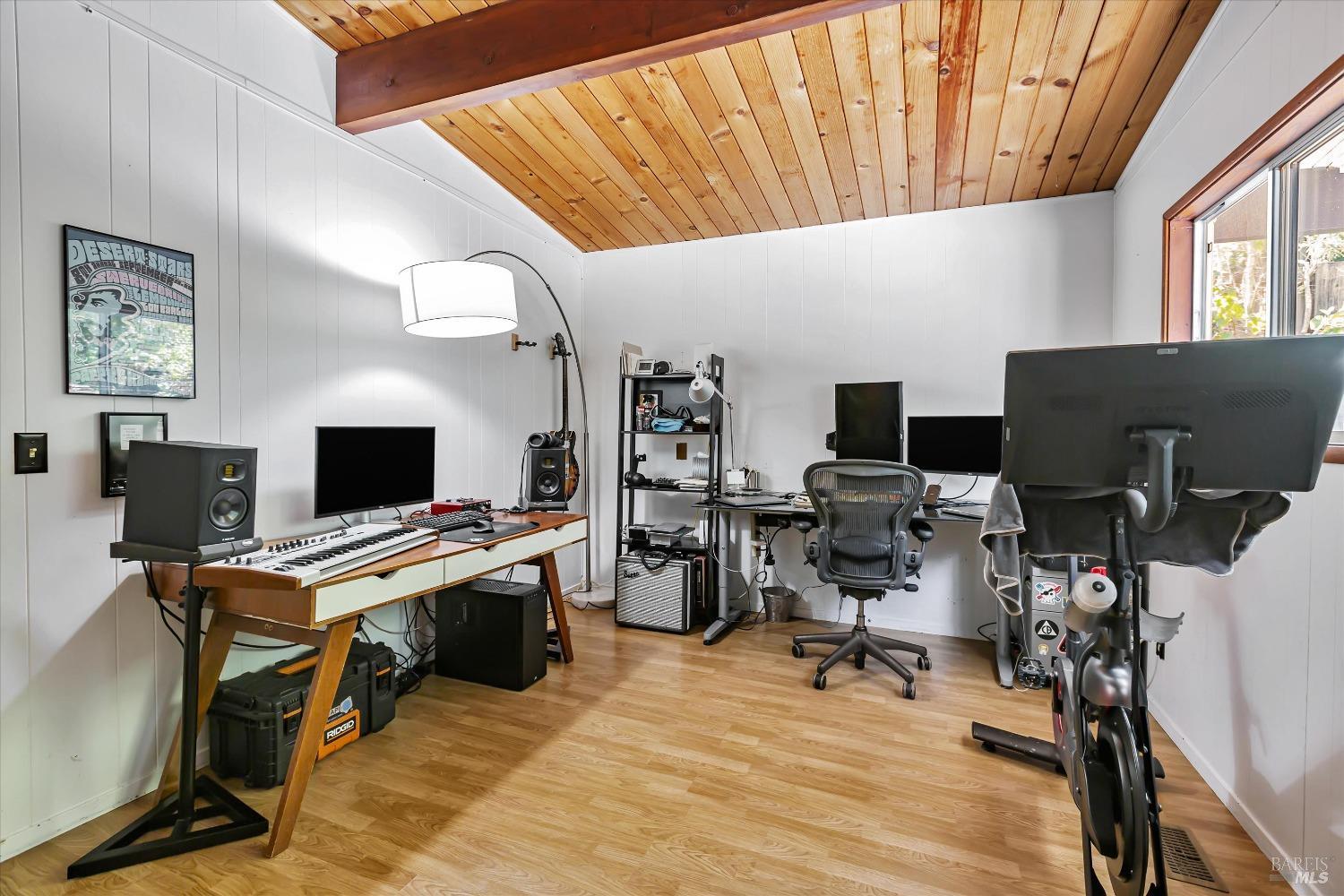 355 Corte Madera Ave