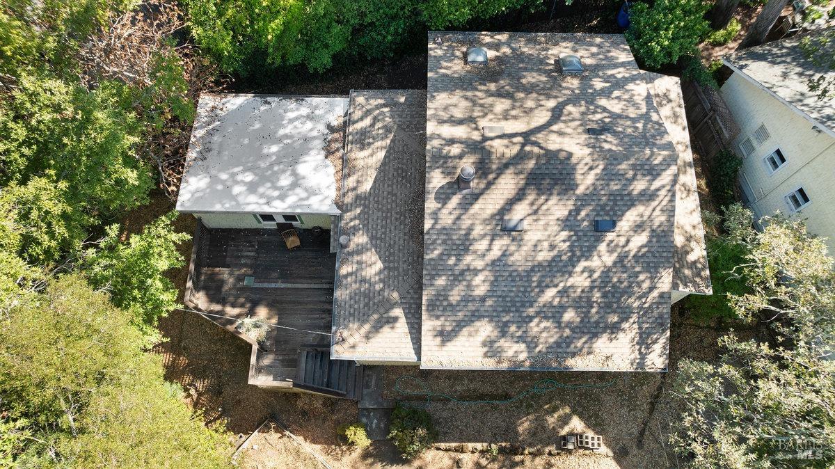 1566 San Anselmo Ave