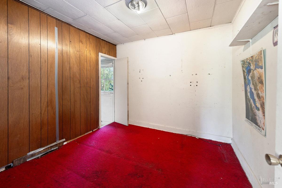 1566 San Anselmo Ave