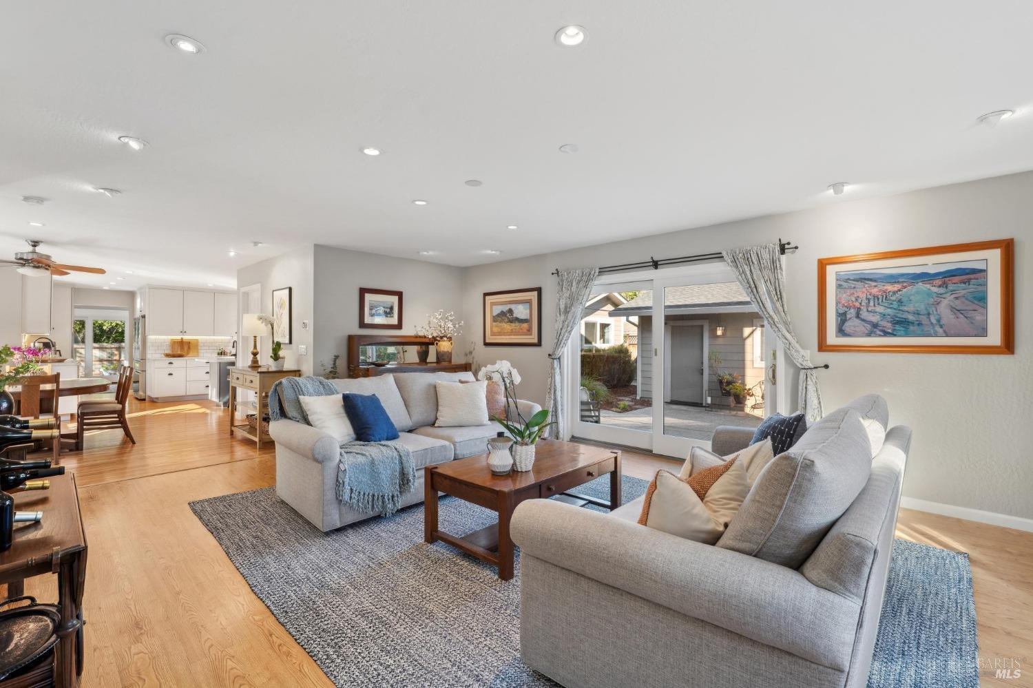 424 Calle de la Mesa