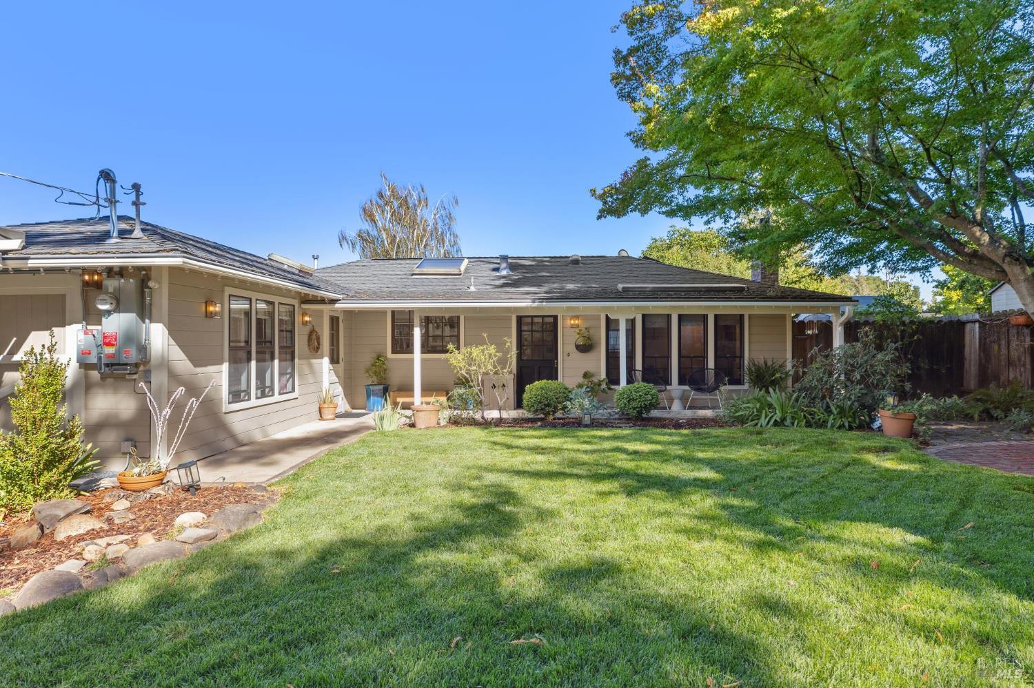 770 Eucalyptus Ave