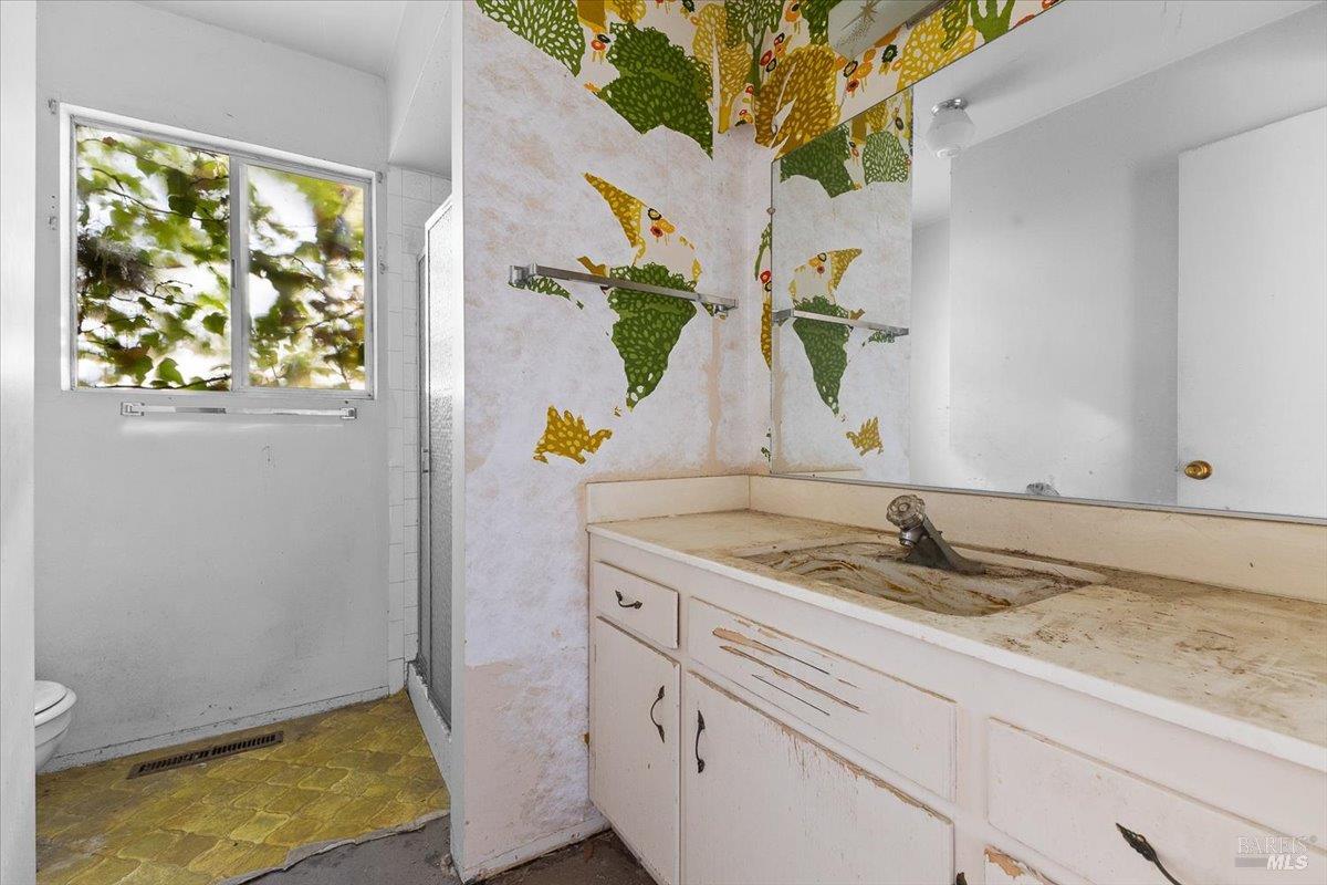 3611 Alta Vista Avenue