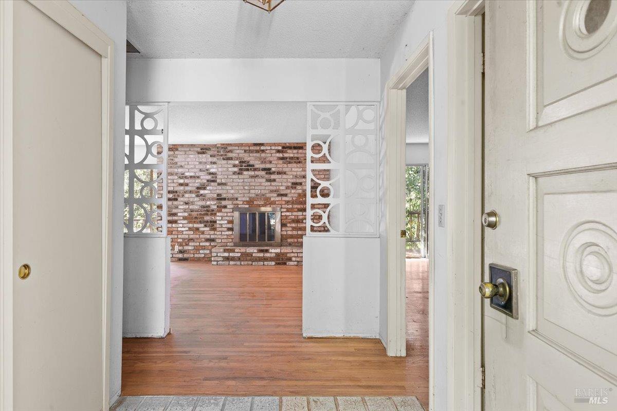 3611 Alta Vista Avenue