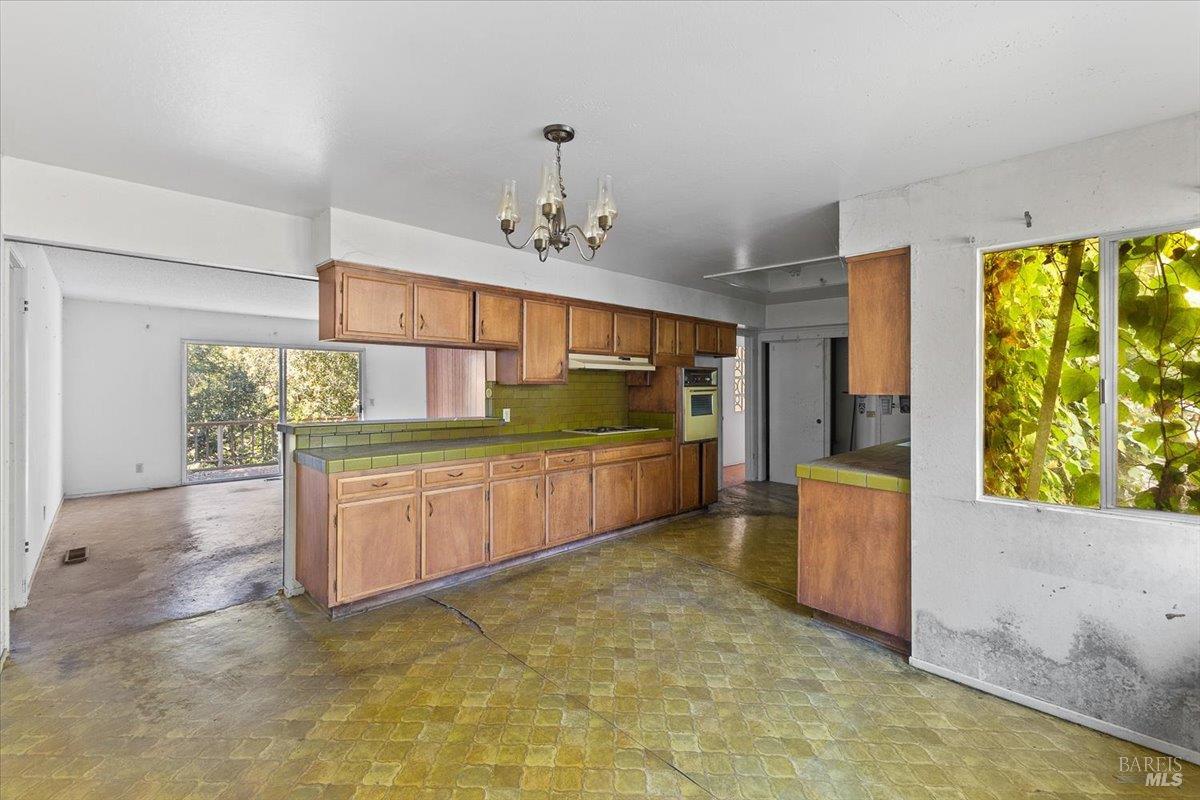 3611 Alta Vista Avenue