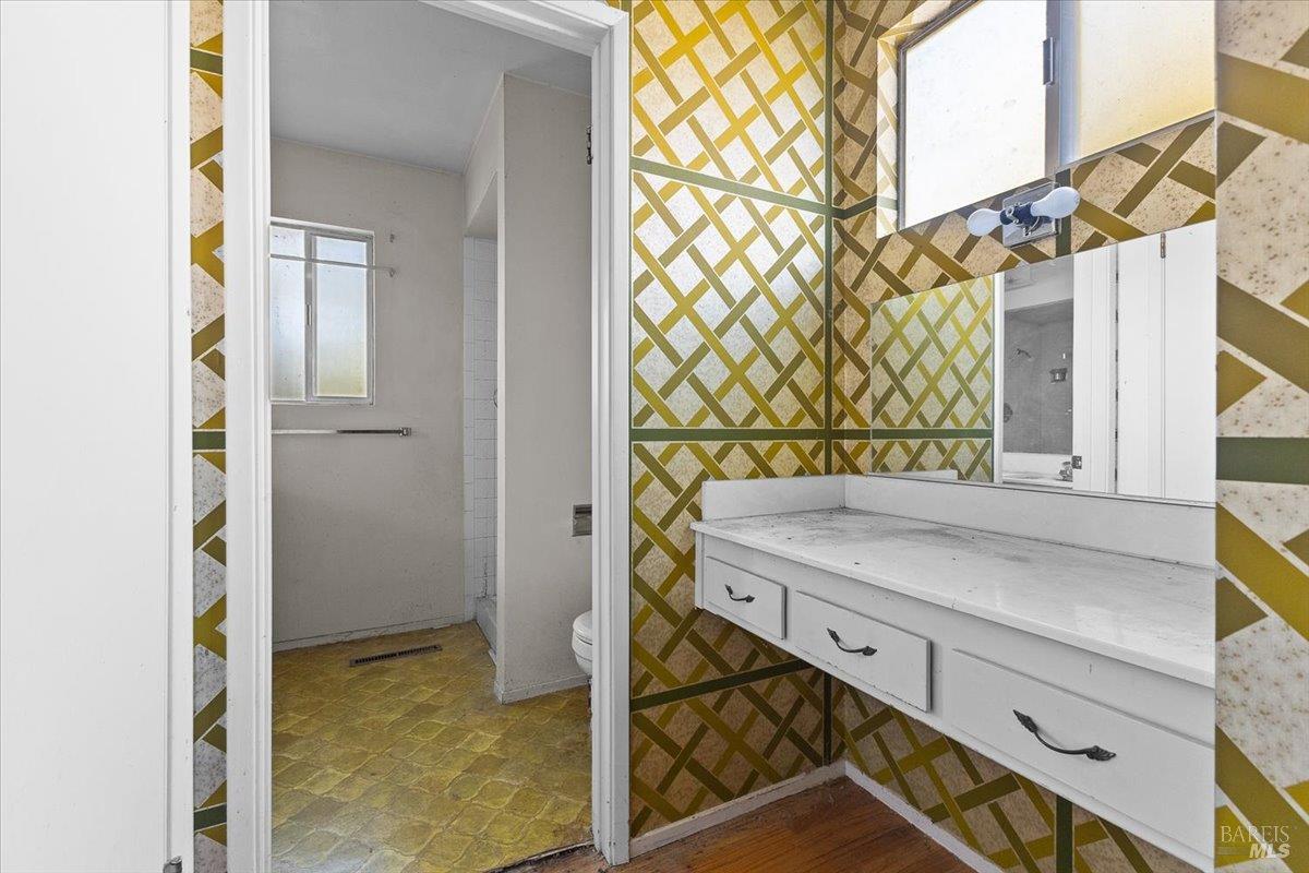 3611 Alta Vista Avenue