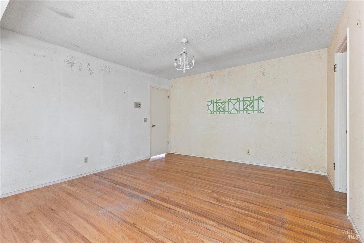 3611 Alta Vista Avenue