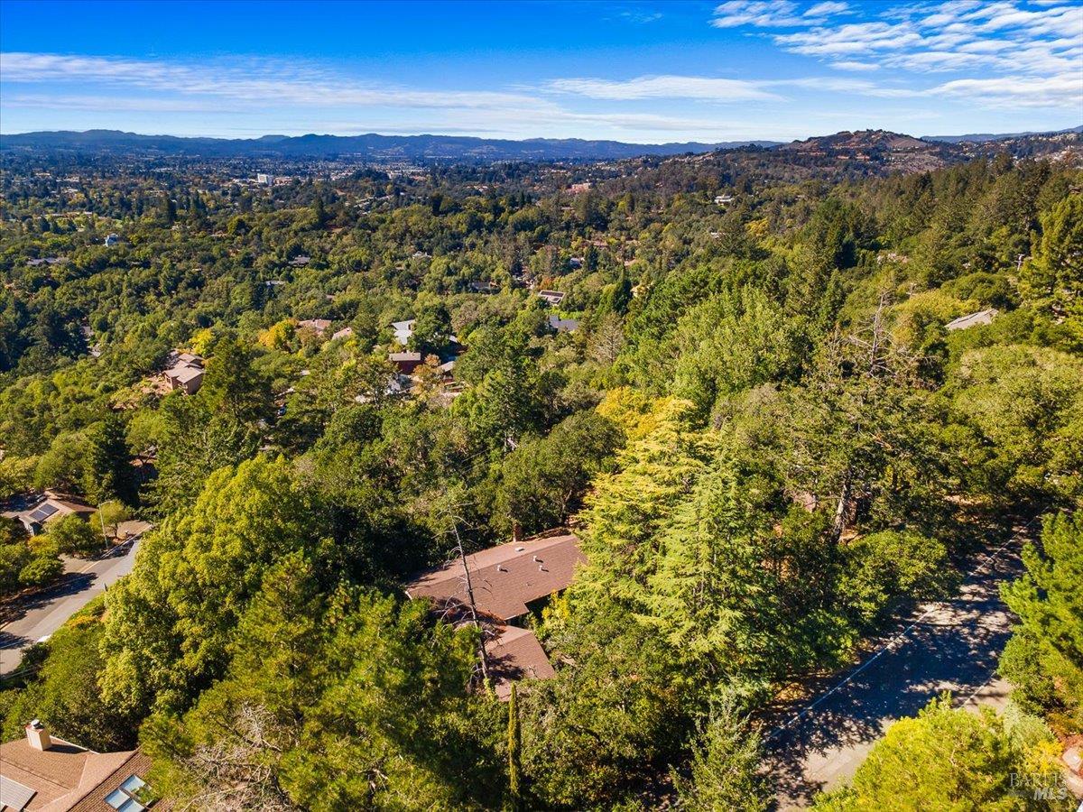 3611 Alta Vista Avenue