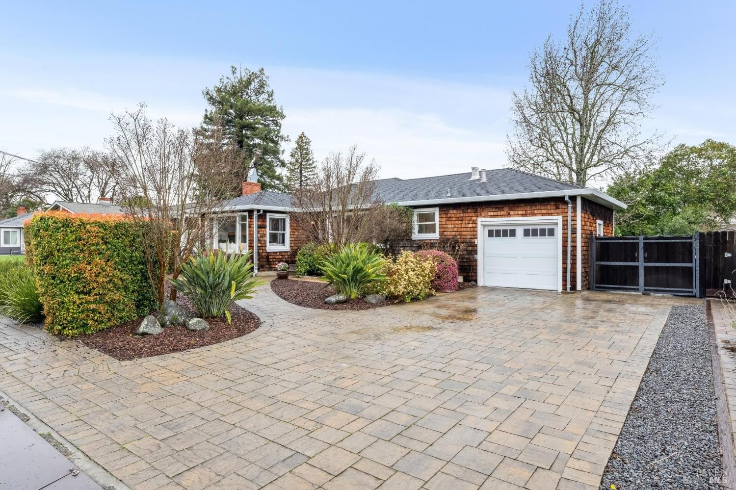 1128 Elm Drive