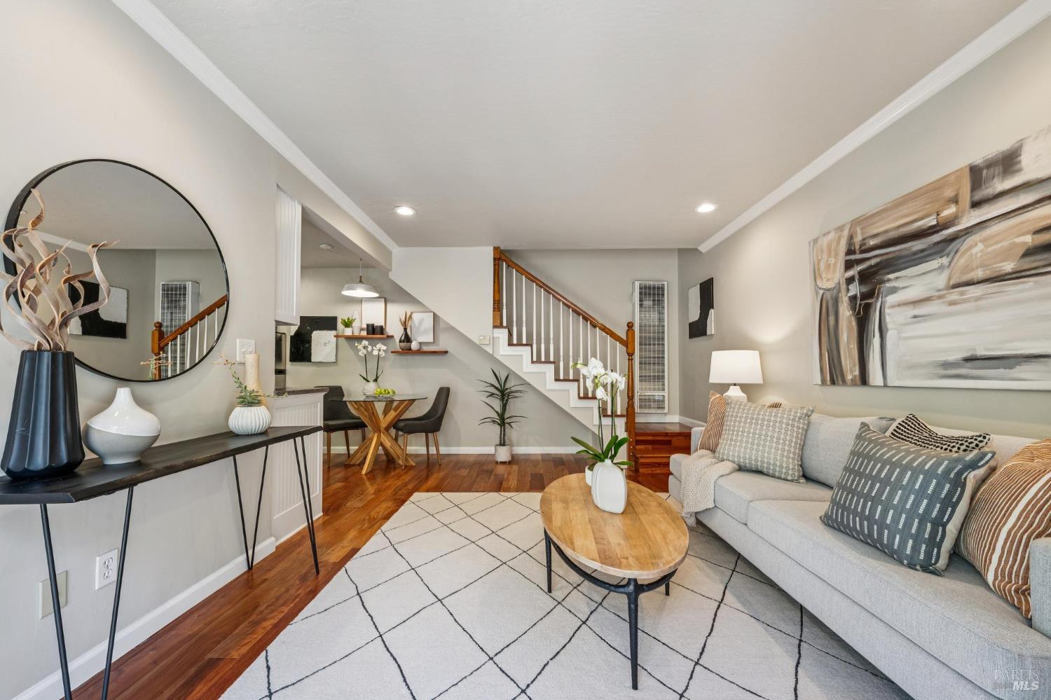 384 Pine Hill Road Unit: #14