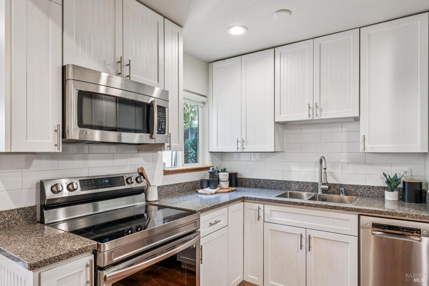 384 Pine Hill Road Unit: #14