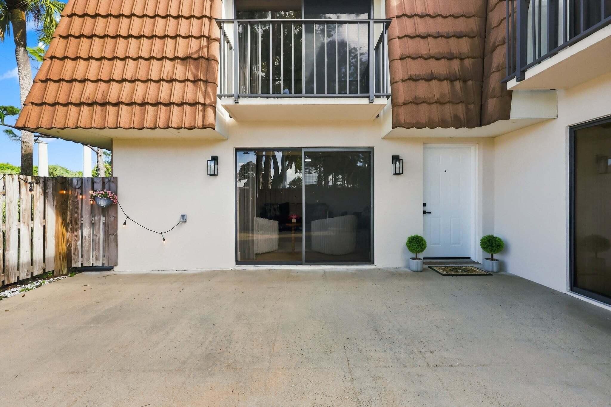 120 Heritage Way