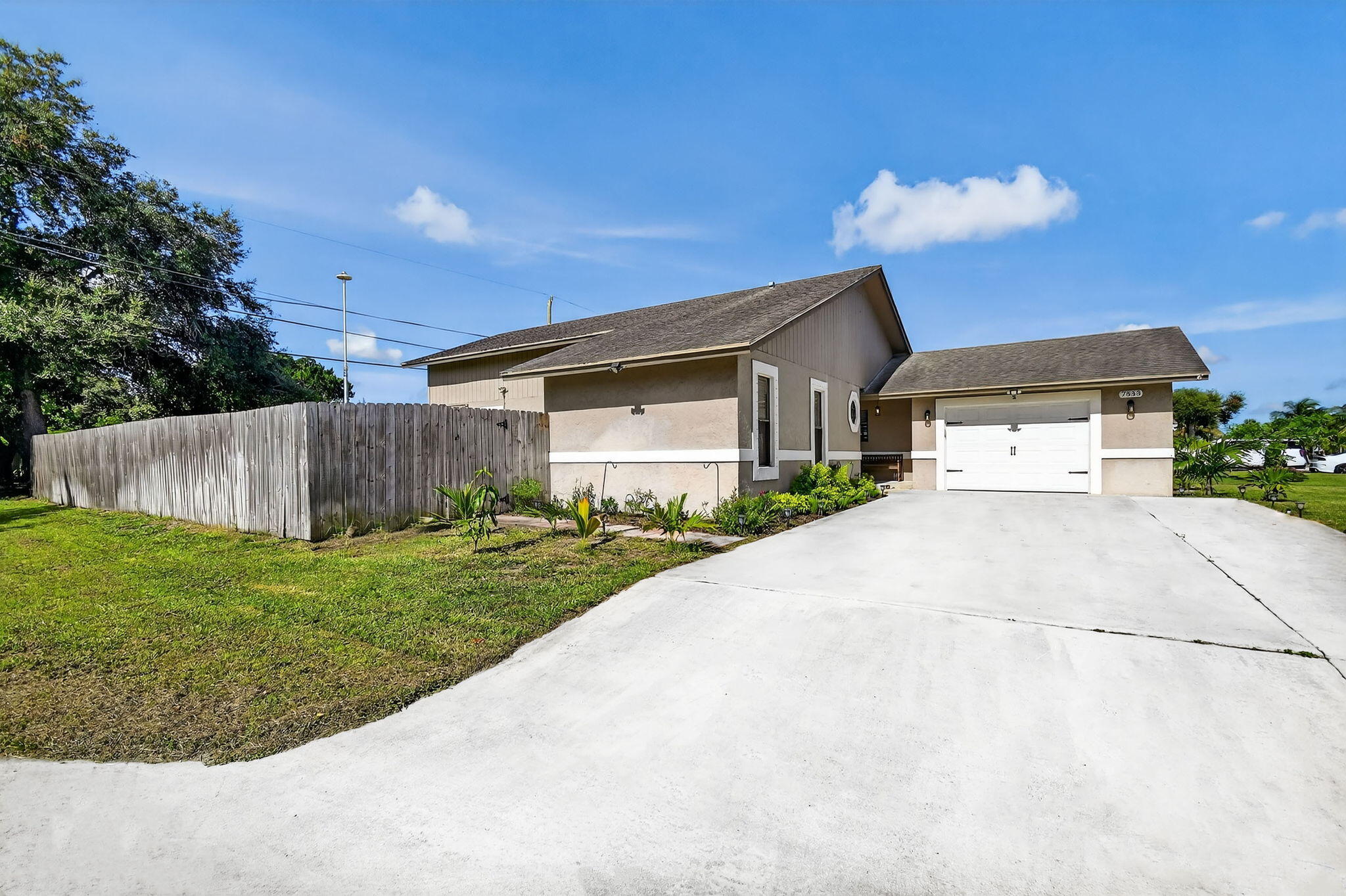 7555 Hilltop Drive