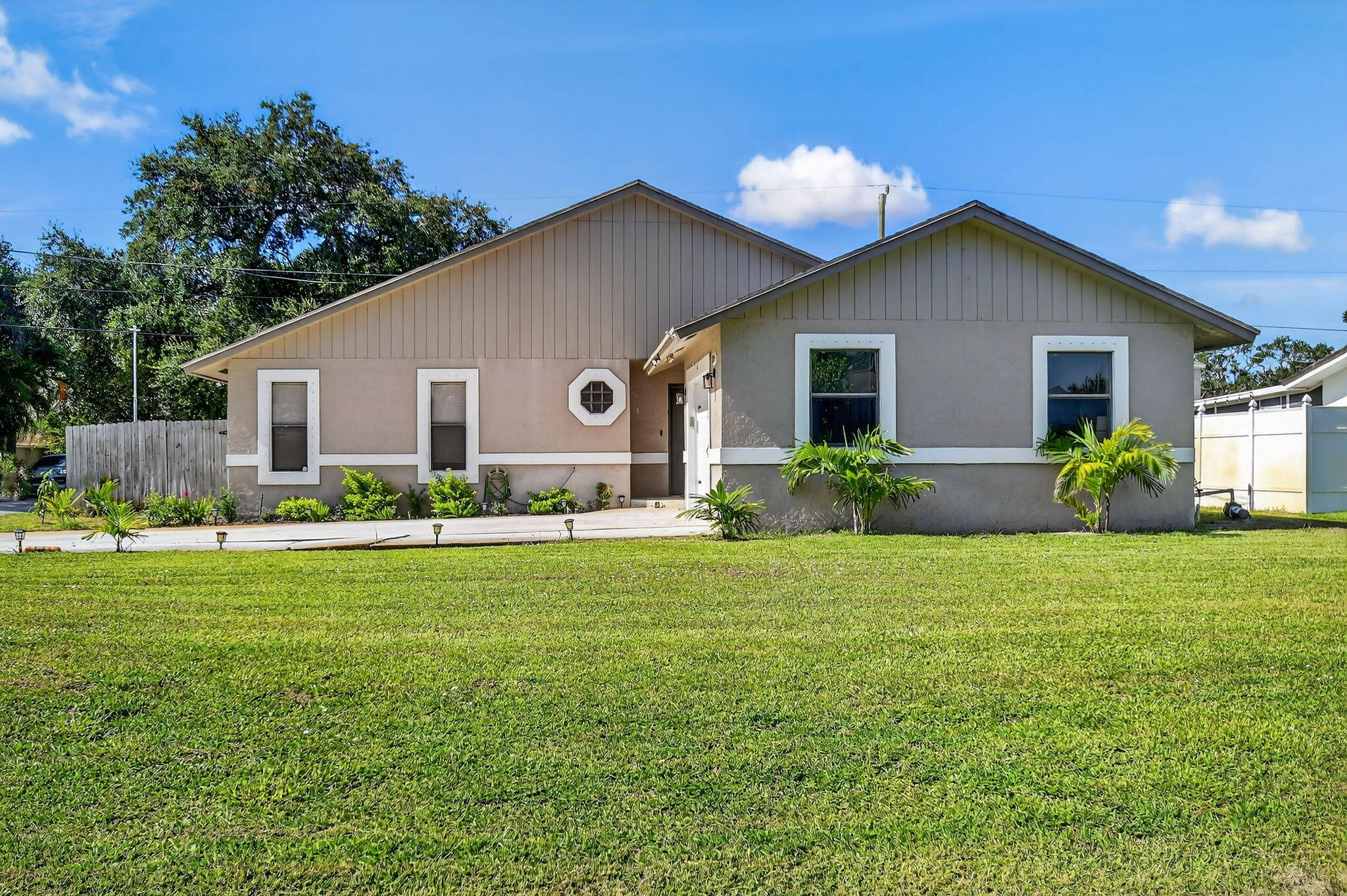7555 Hilltop Drive