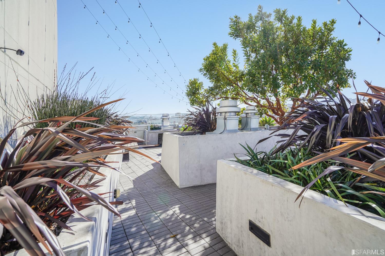 45 Bartlett Street Unit: 615