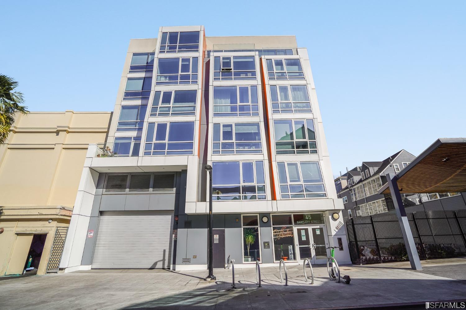 45 Bartlett Street Unit: 615