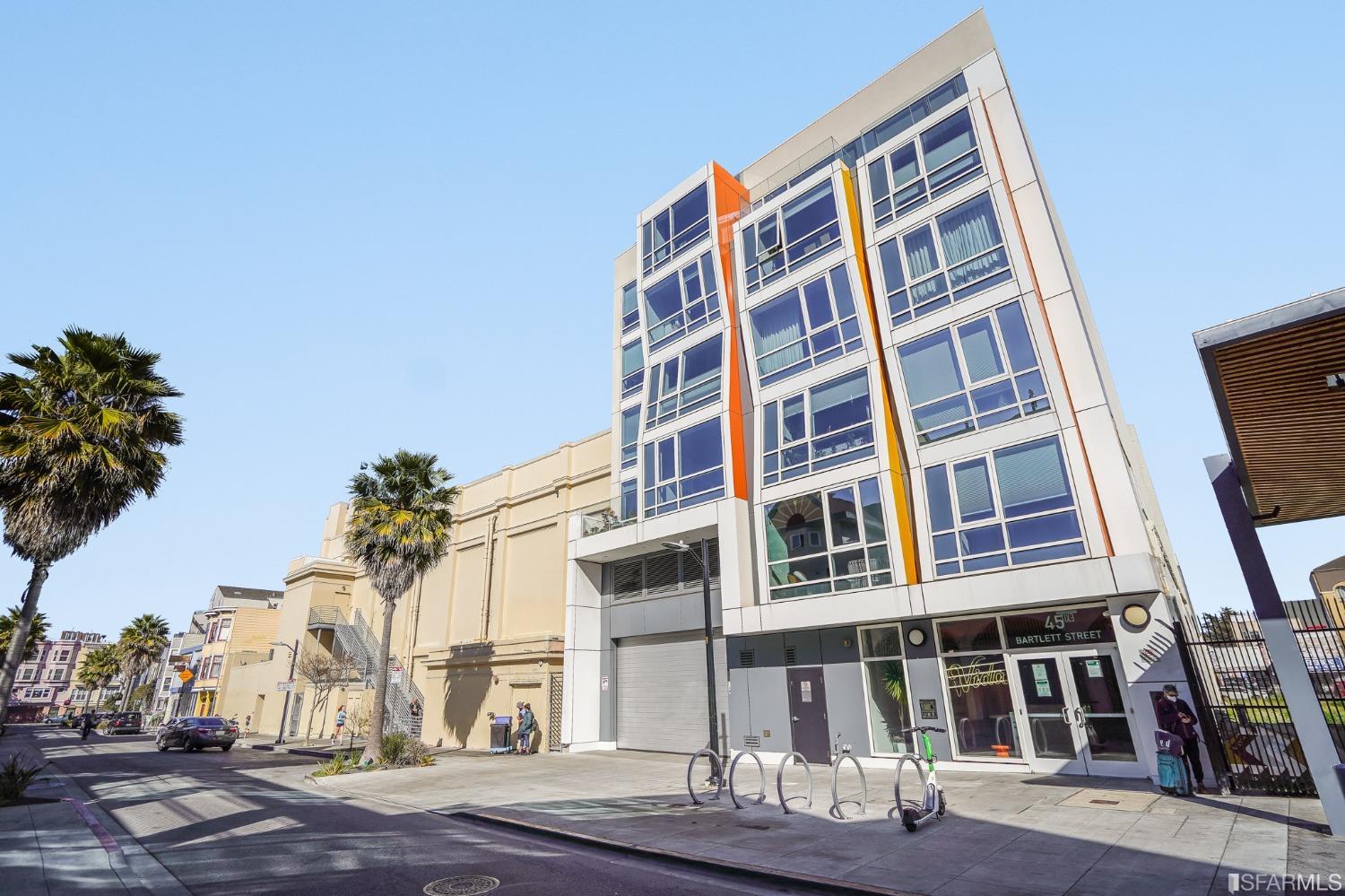 45 Bartlett Street Unit: 615