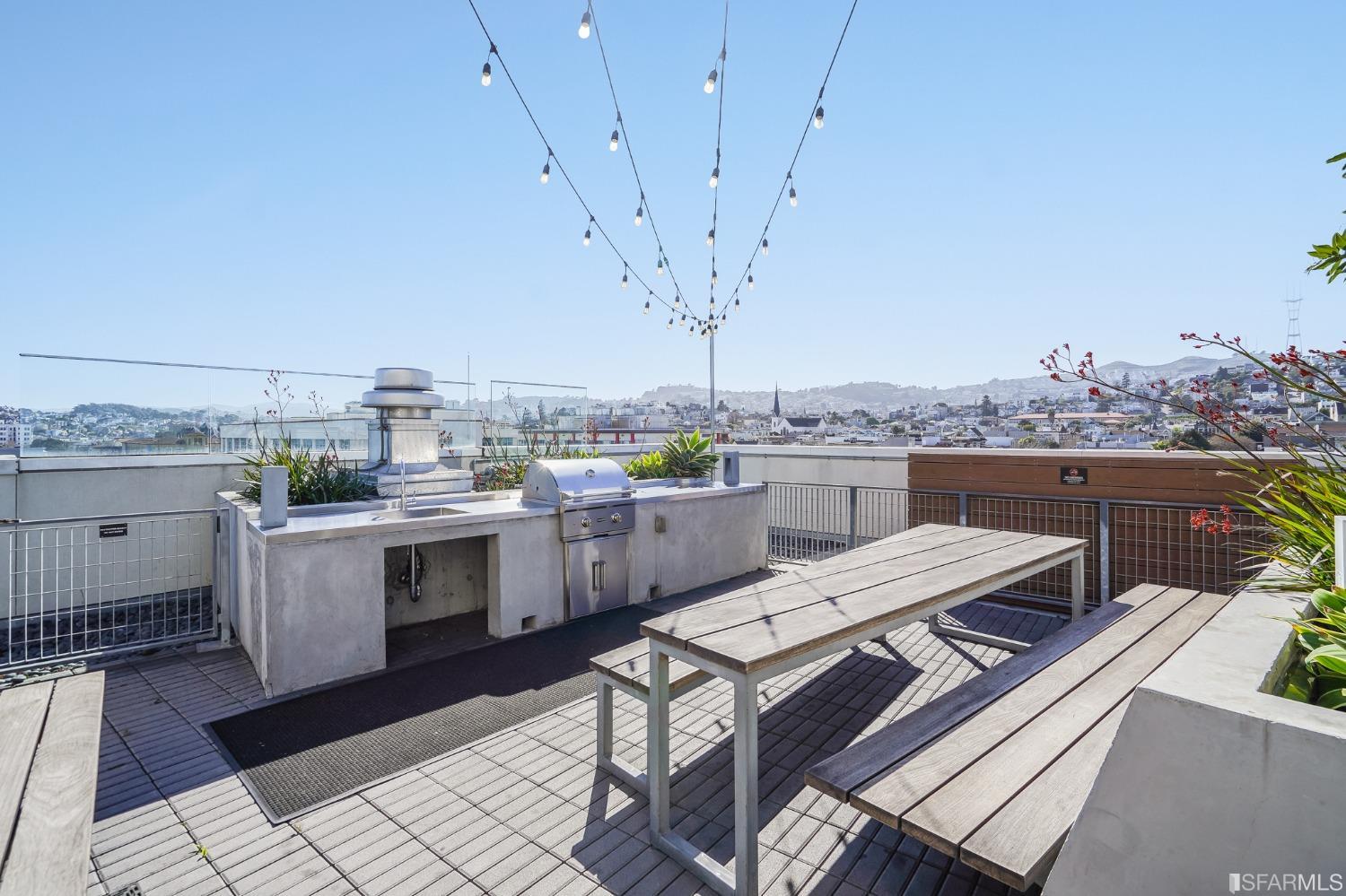 45 Bartlett Street Unit: 615